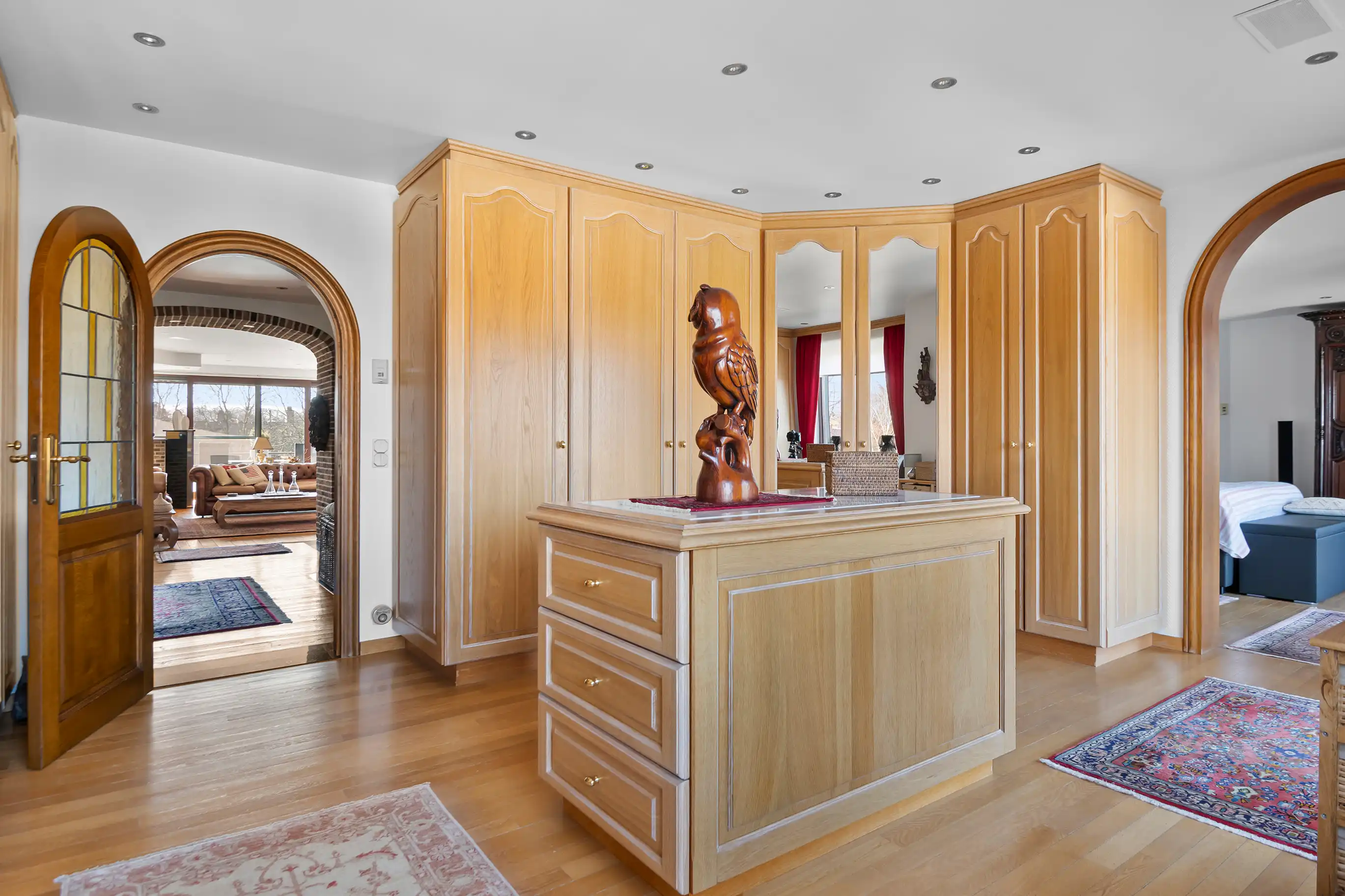 Exclusief appartement van 250 m² met panoramisch zicht op de vaart. foto 15