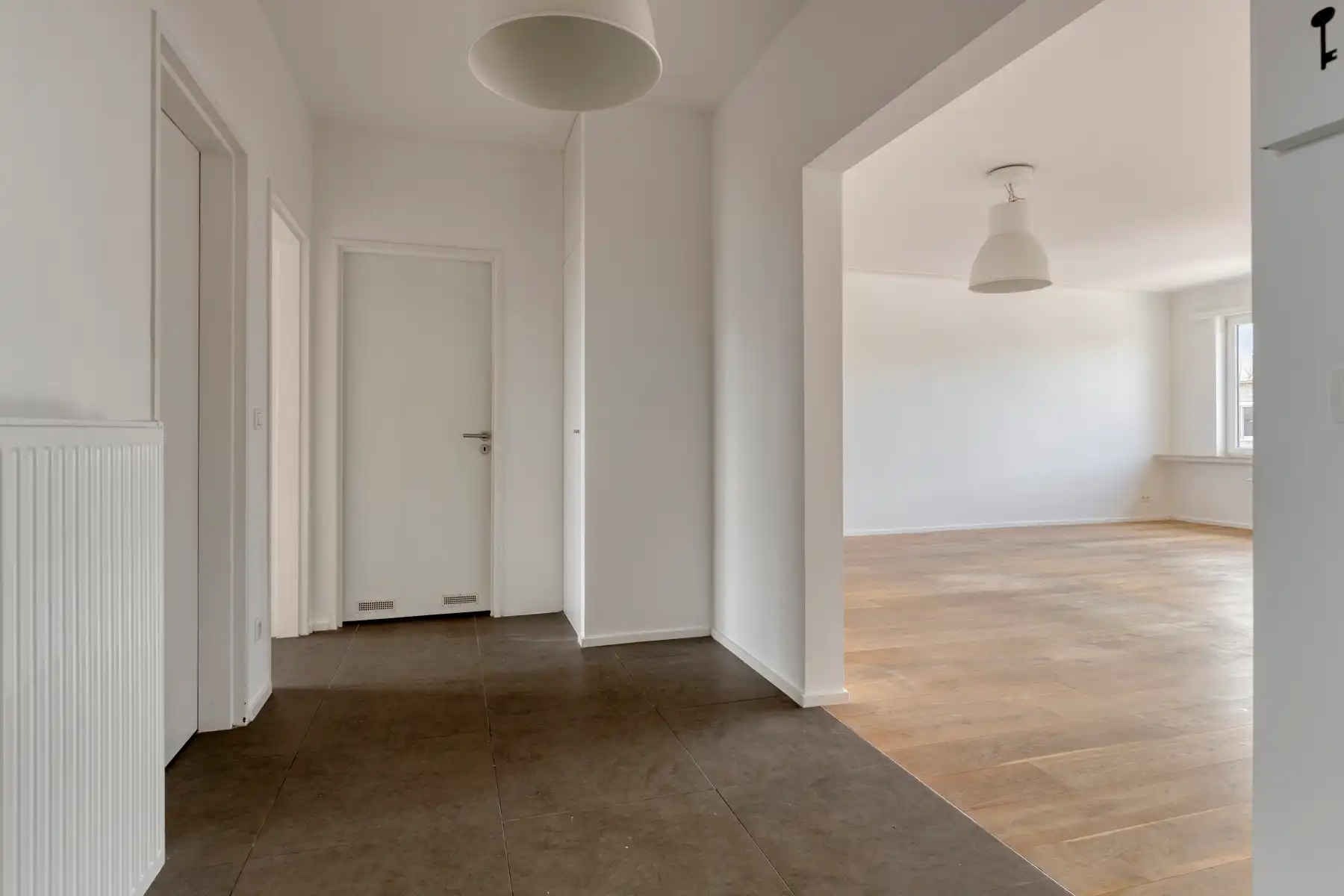 Ruim appartement met 3 slpk en terras te Wilrijk foto 8