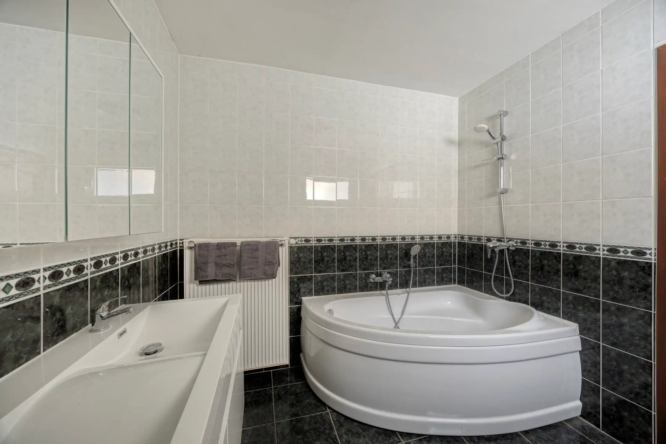 Opbrengsteigendom met 2 appartementen in centrum Aarschot foto 12