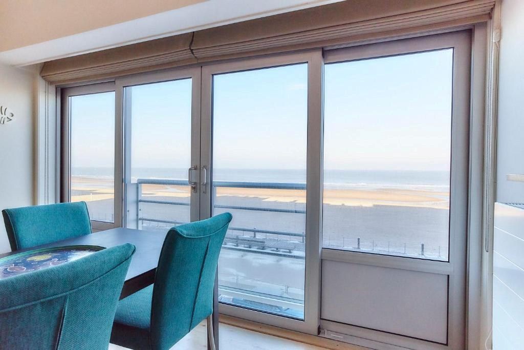 Studio te koop Zeedijk 116 -/0202 - 8400 Oostende