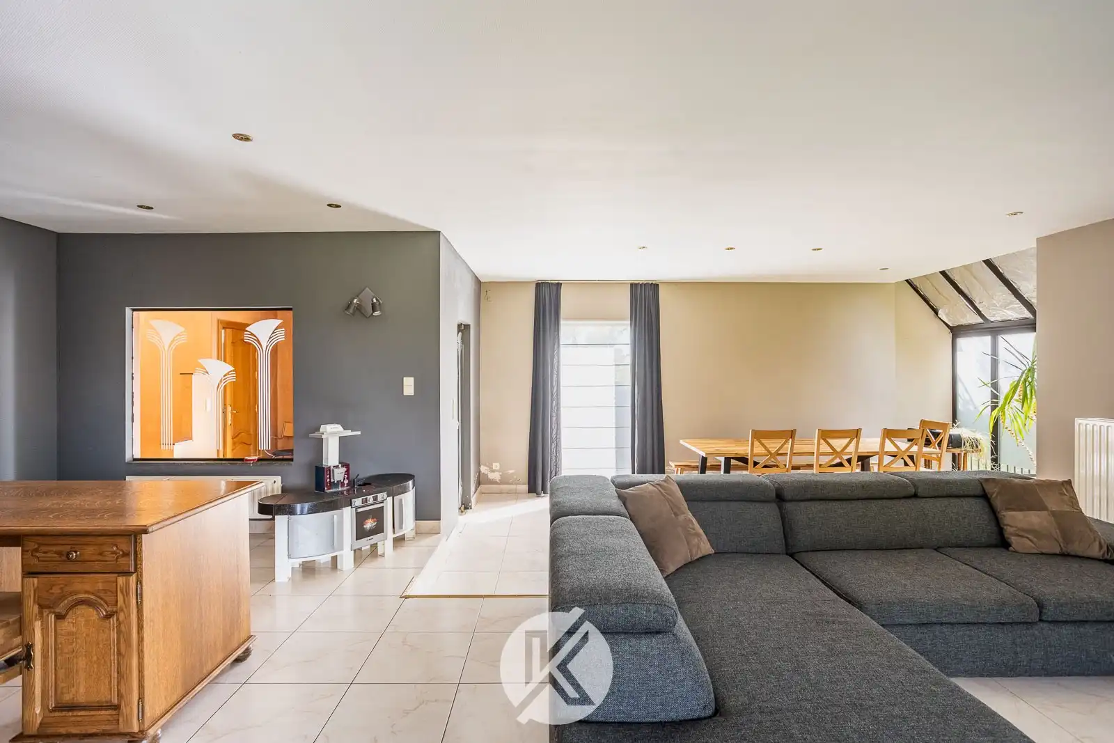Villa op 31a in een groene omgeving foto 16