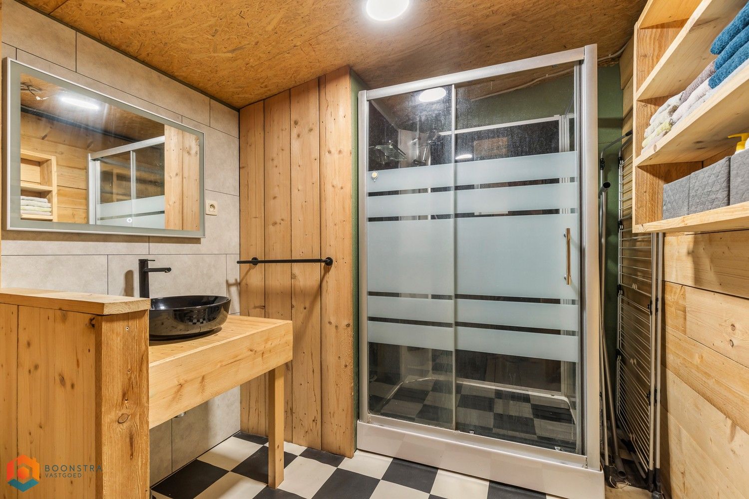 Te renoveren woning met 3 slpkrs te As foto 12