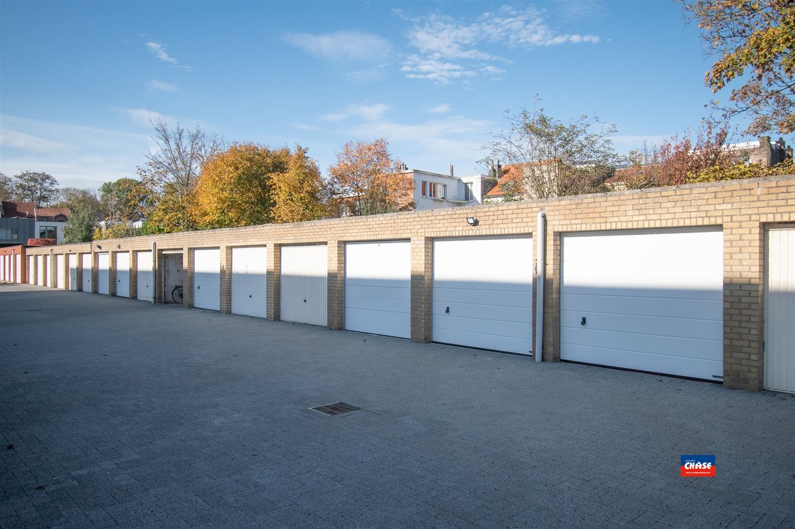 Gelijkvloersapp. met 2 slpks, tuin + garage foto 7