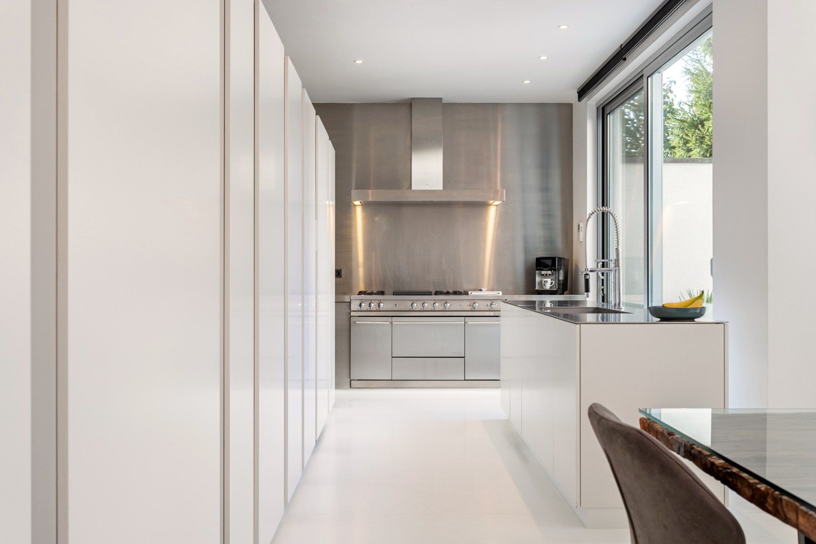 Ruime woning met 5 slpk en 3 badkamers foto 7