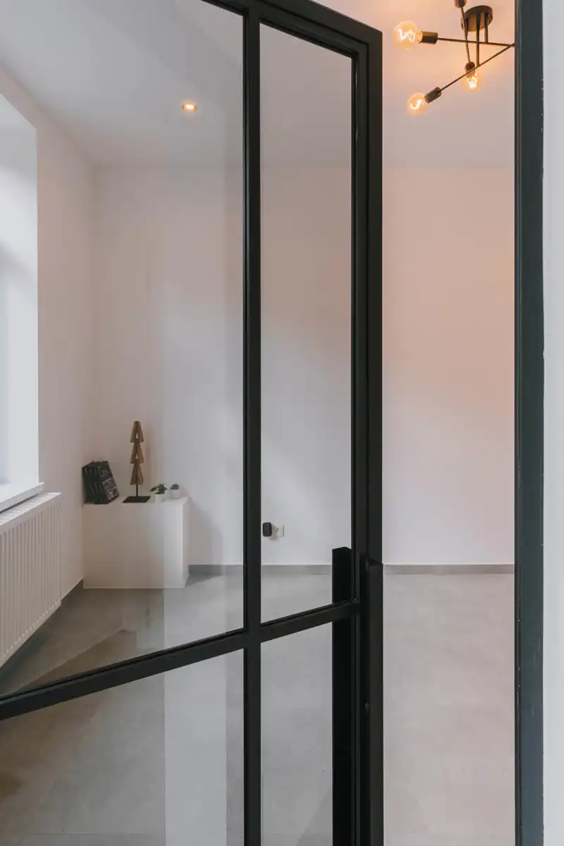 Vernieuwde energiezuinige woning in centrum Tremelo foto 4