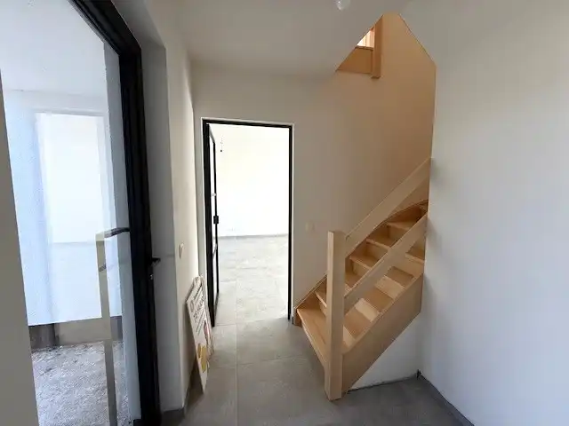 Moderne nieuwbouwwoning met 3 slaapkamers in het hart van Oostakker foto 2
