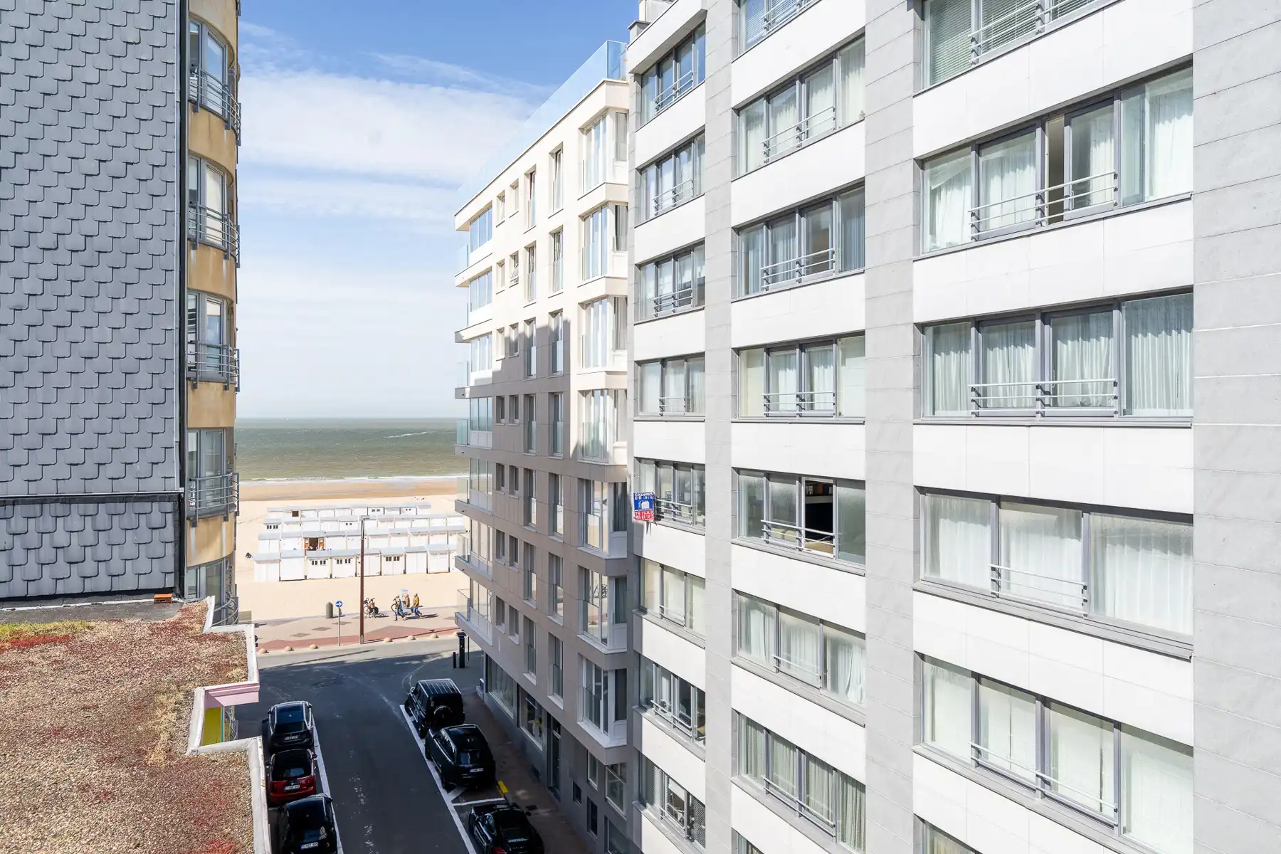Zonnig appartement met open zicht in hartje Zoute ! foto 13