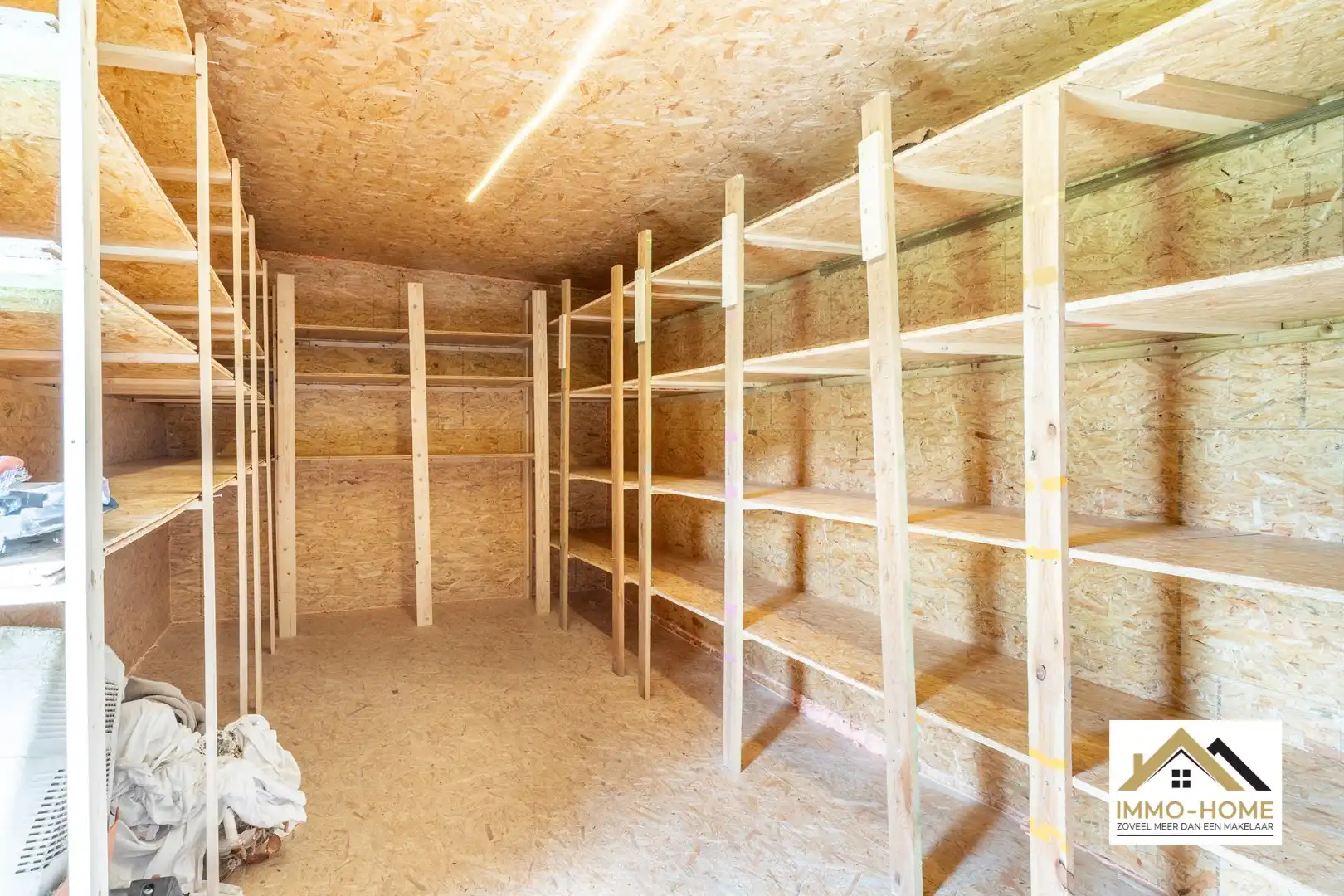 Casco woning met enorm volume! foto 26