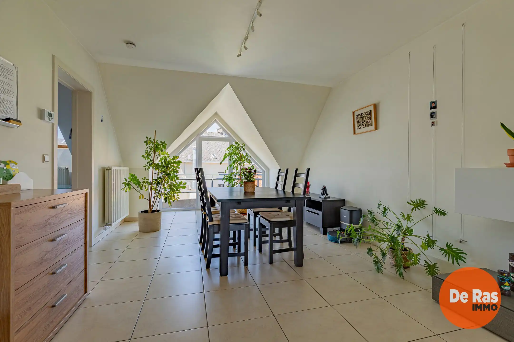 DENDERHOUTEM - Duplex op zeer centrale ligging! foto 3