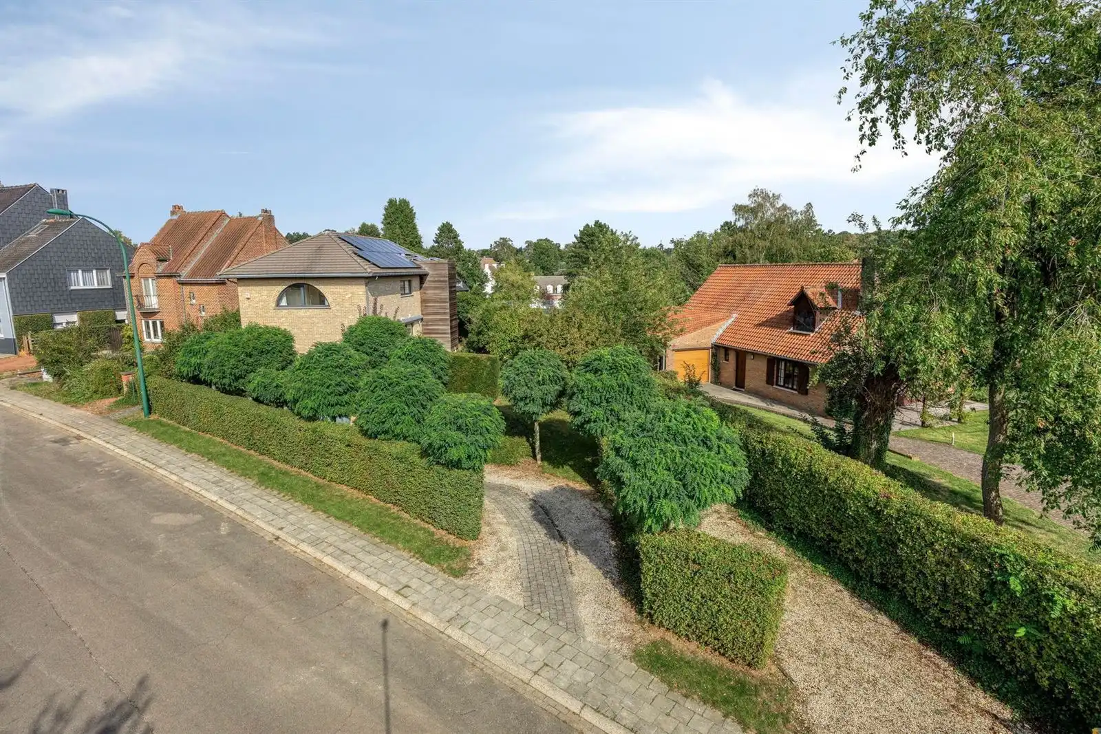 Exclusieve villa met lift, 3 slaapkamers, 3 badkamers en uitzonderlijke toegankelijkheid foto 2