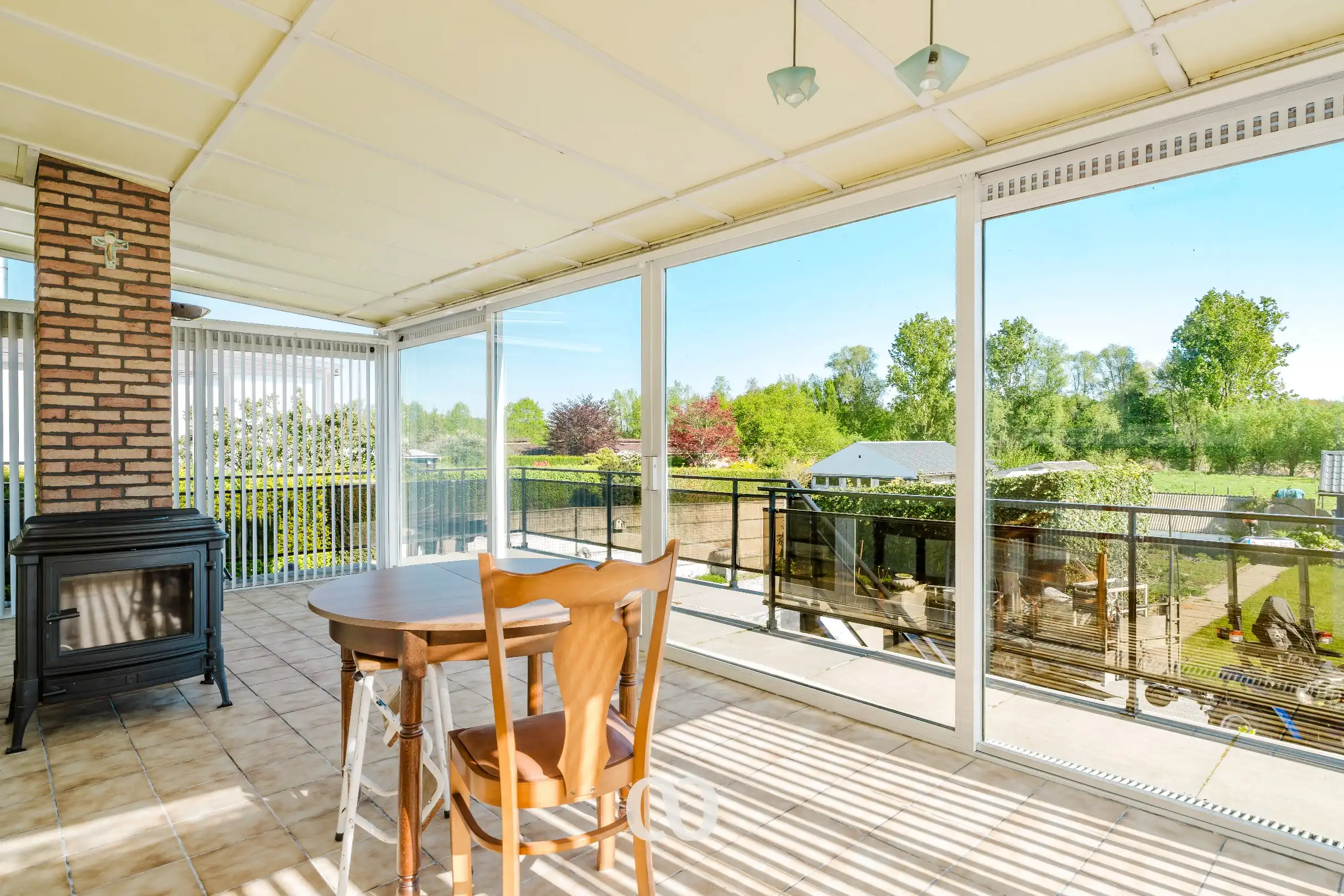 Stevige gezinswoning met tuin en volledige kelder in Lozer foto 8