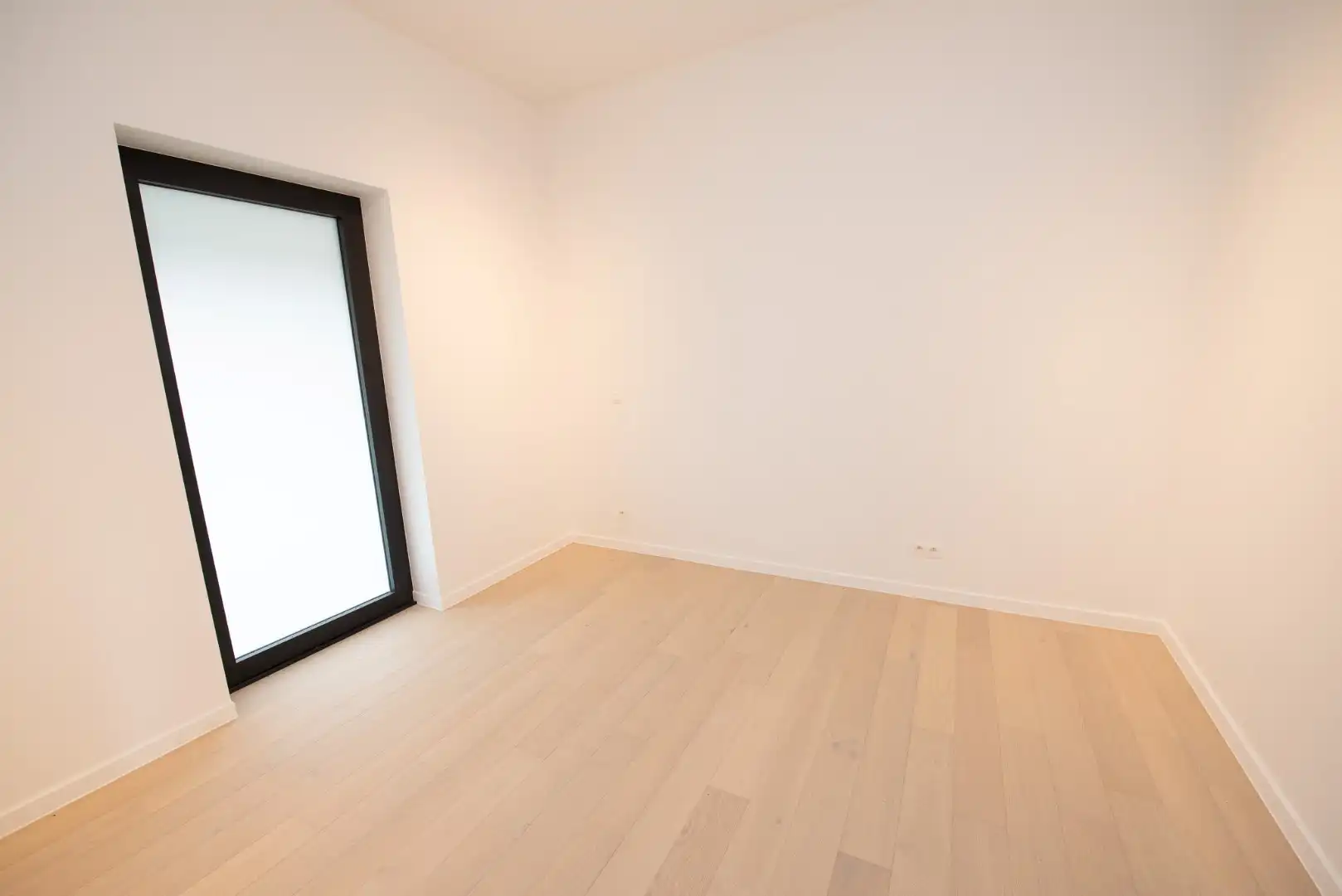 Ruime klassevolle penthouse TE HUUR in Waregem foto 7