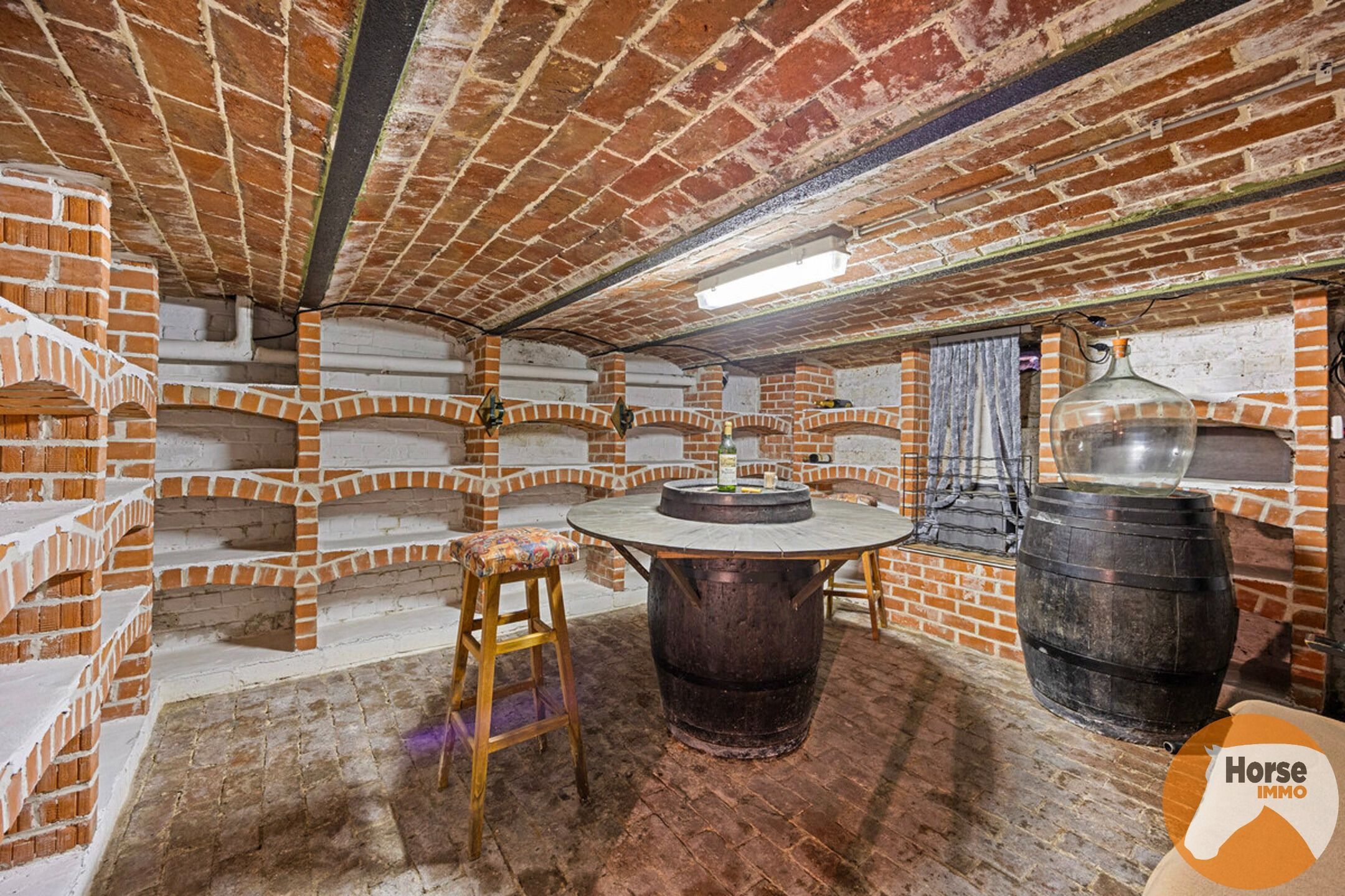 WOUBRECHTEGEM- Karaktervolle renovatiewoning op 1ha 25a 50ca foto 23