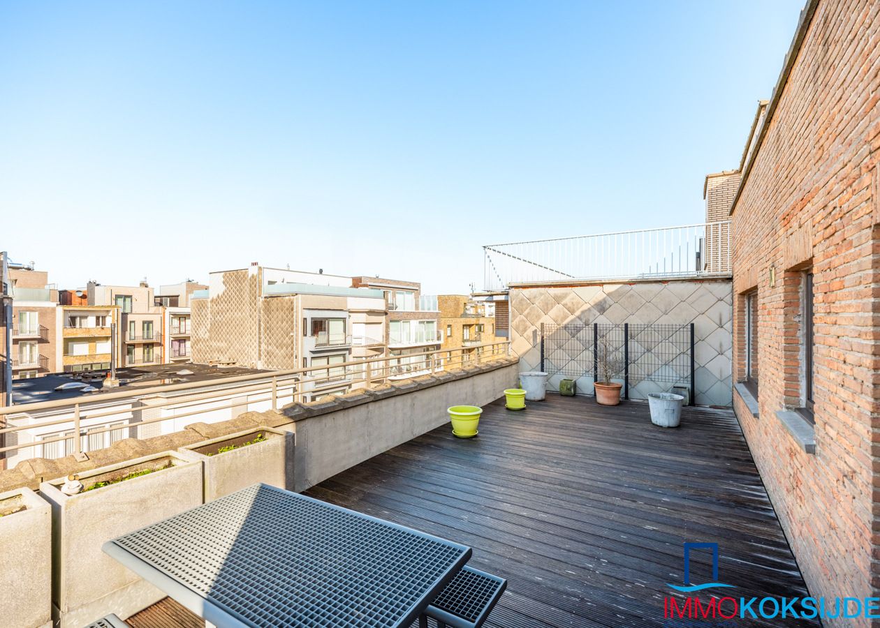 Penthouse met 2 slaapkamers en 2 zonnige terrassen vlakbij zee foto 12