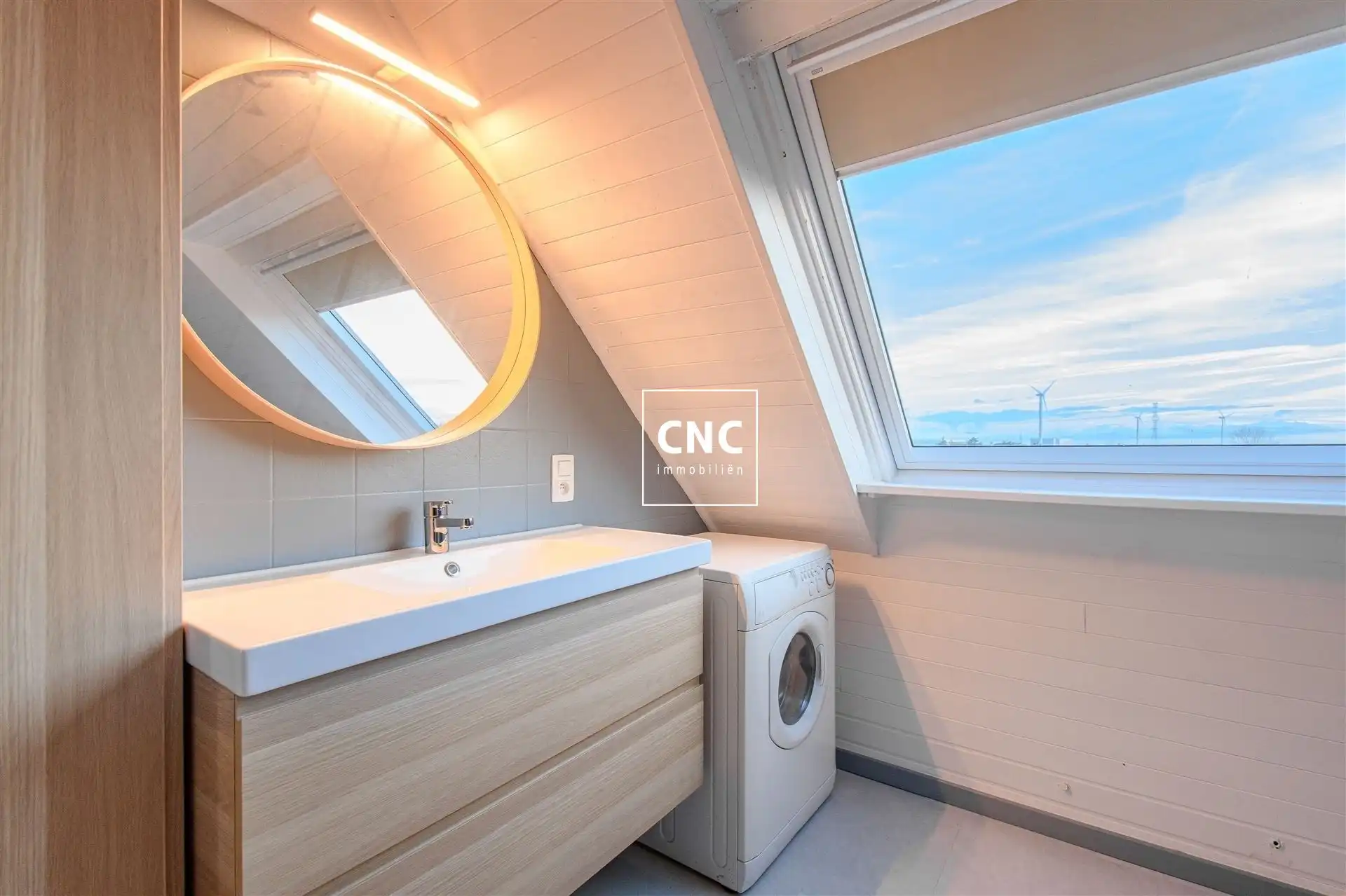 Instapklaar dakappartement in een mooie villa-residentie foto 13