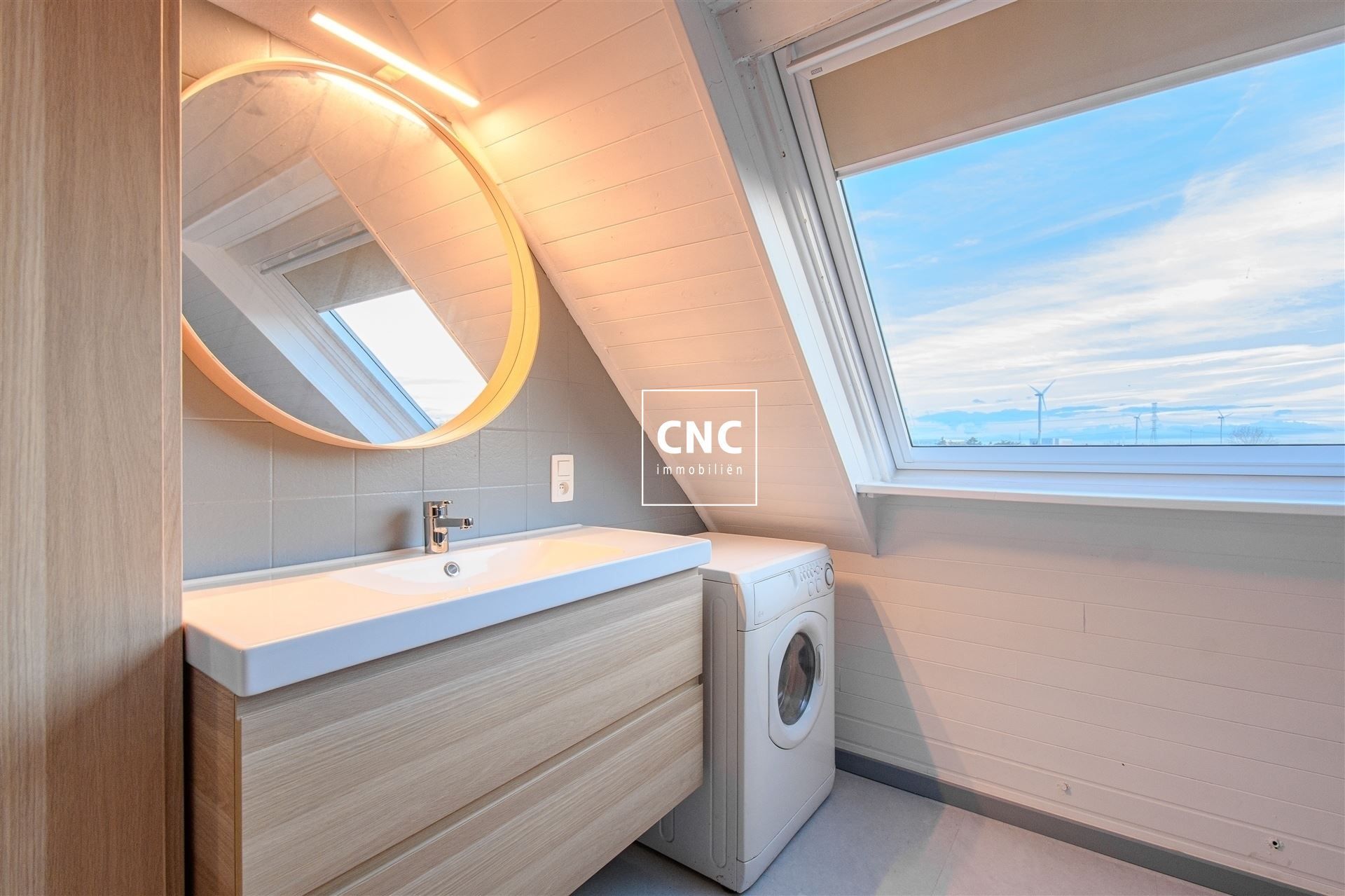 Instapklaar dakappartement in een mooie villa-residentie foto 13