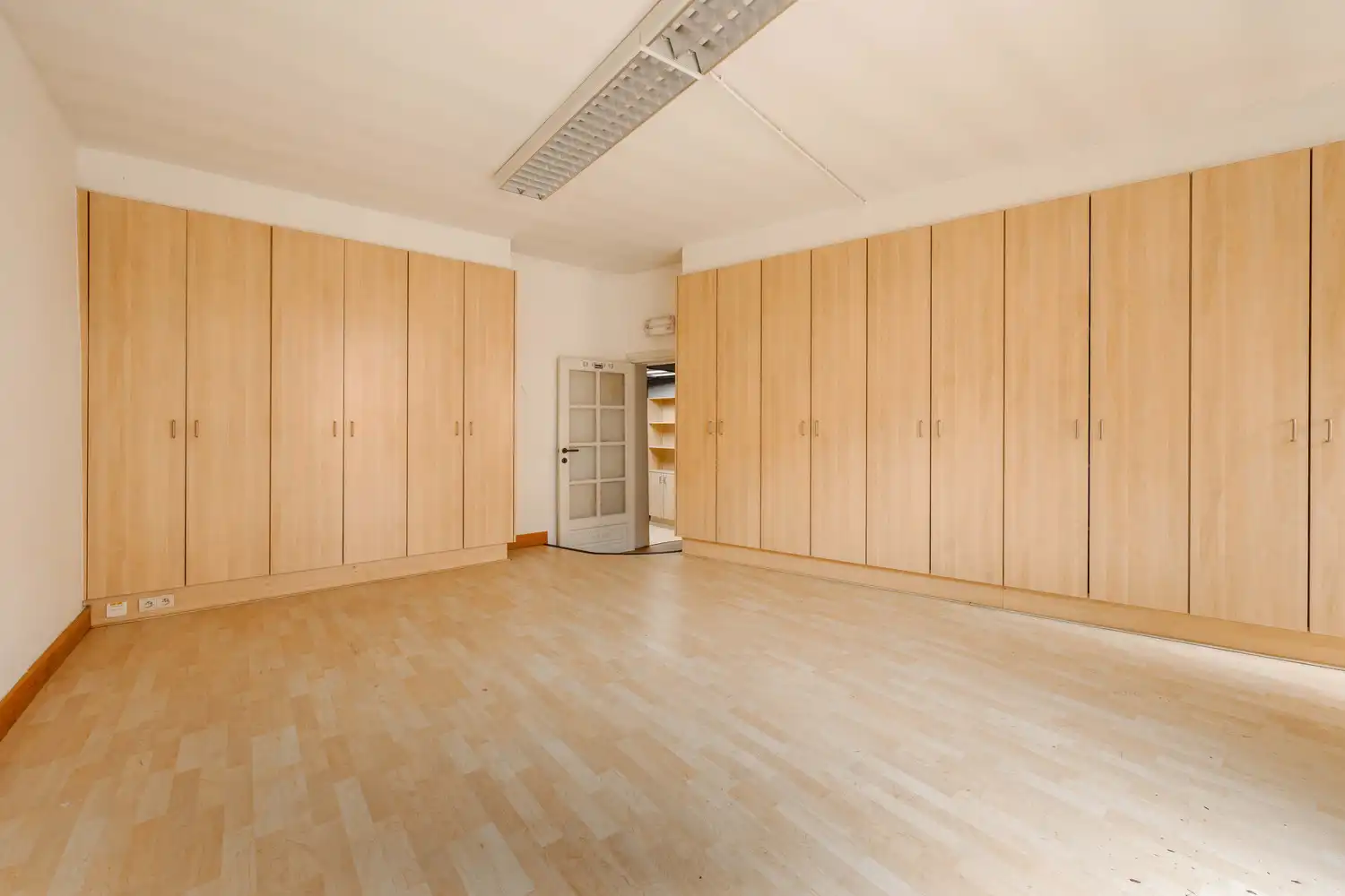 Handelspand met woonst te Tielt. foto 15