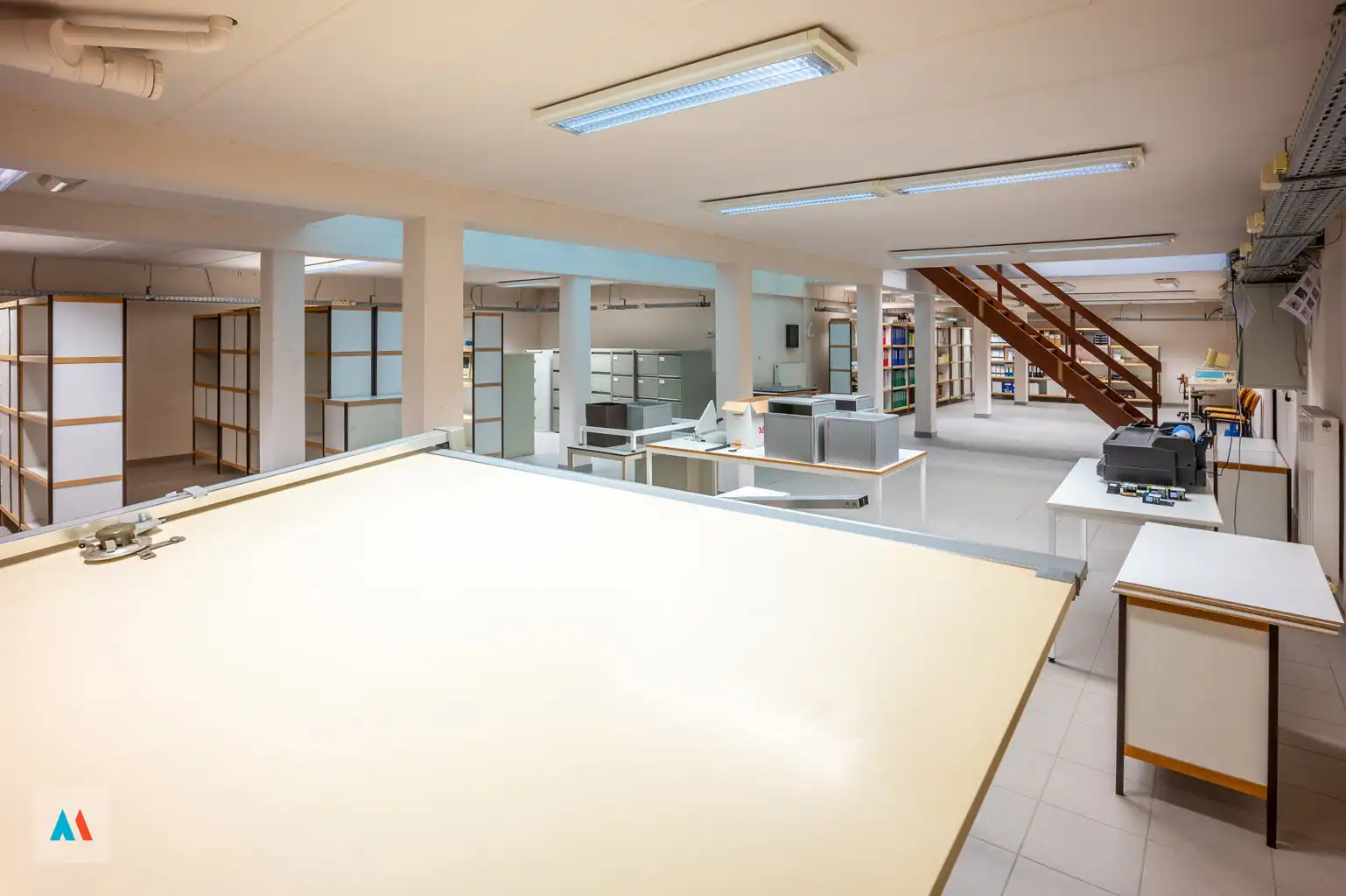 Professionele ruimte met potentieel foto 18