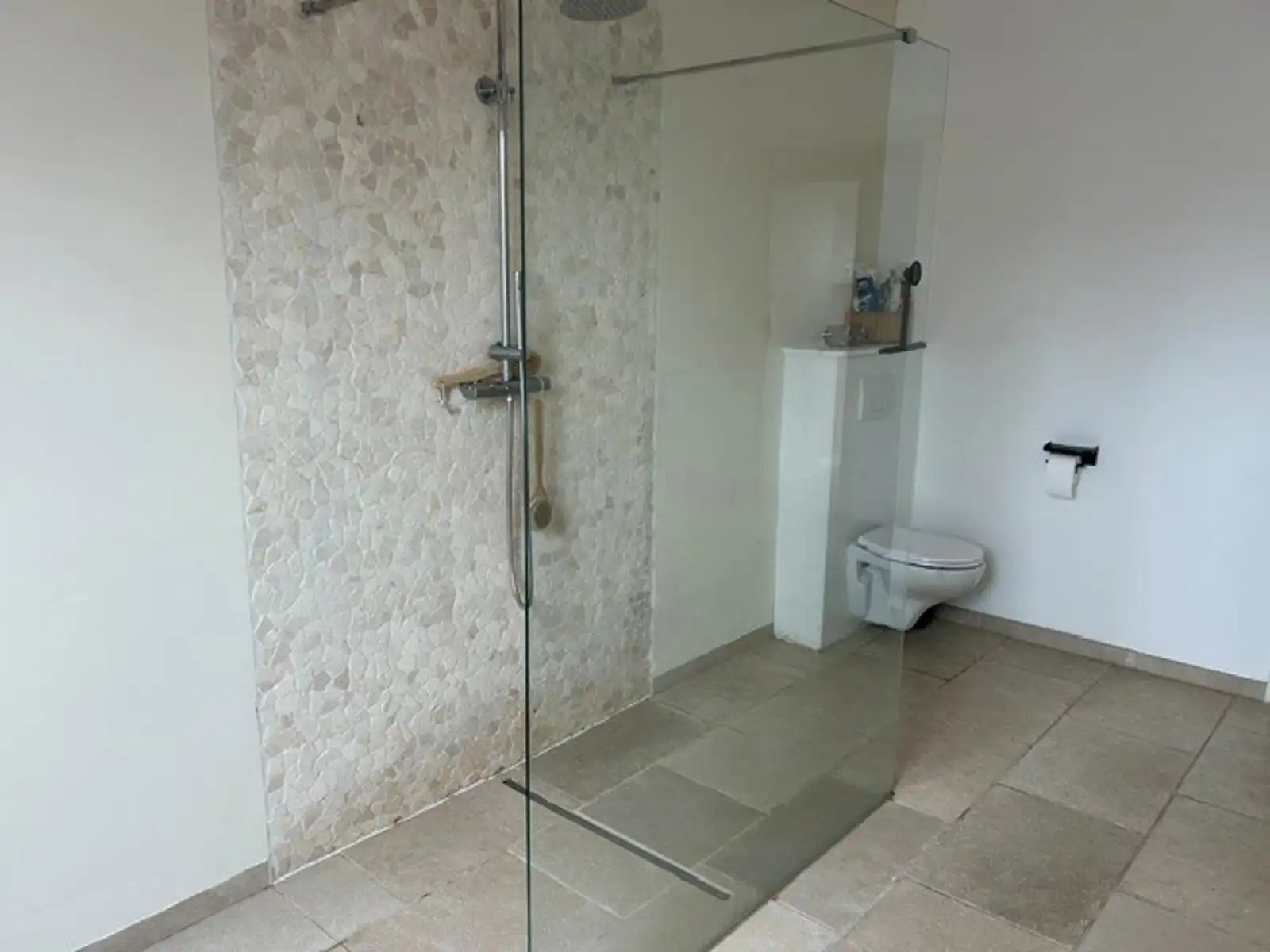 Appartement te huur foto 8