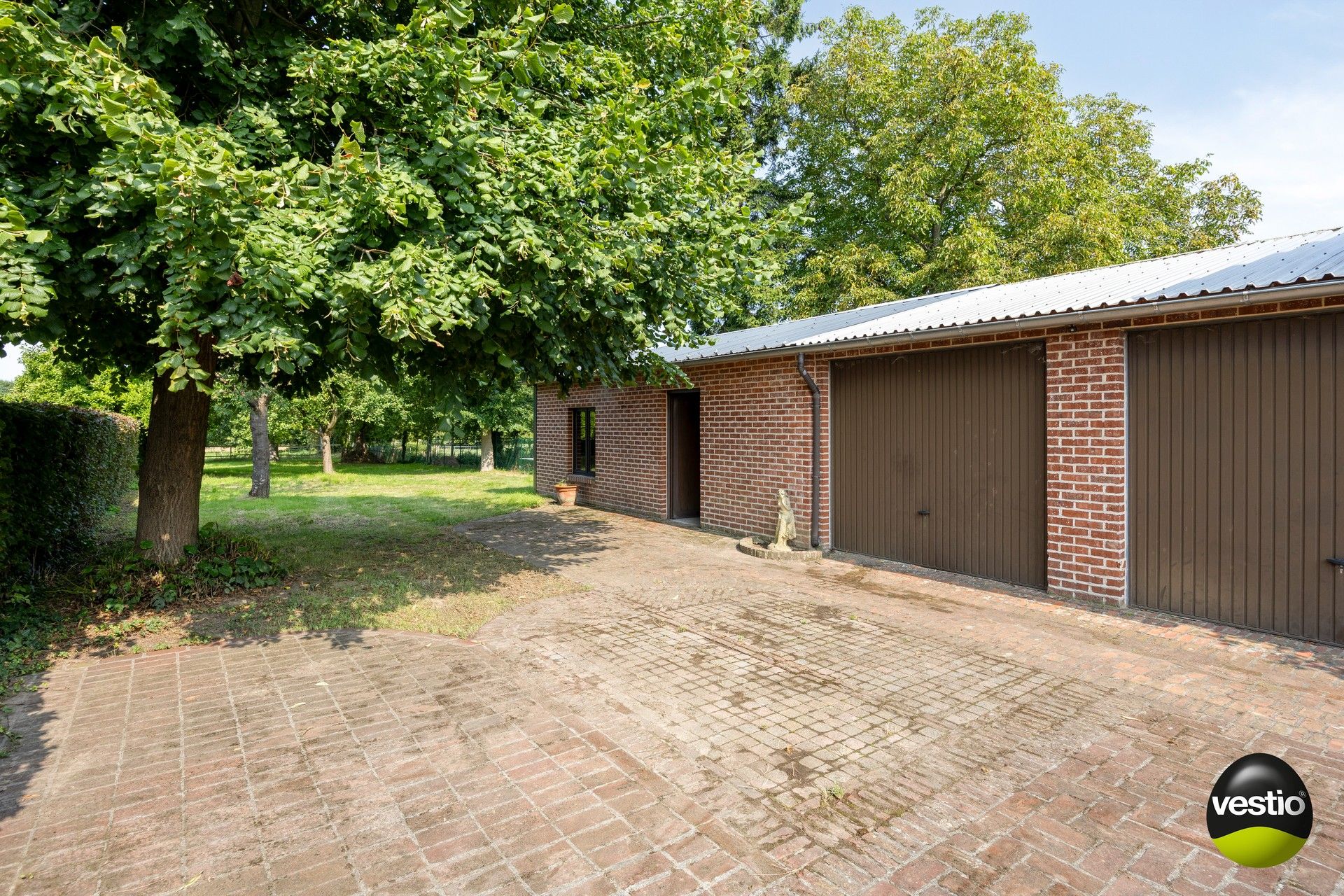 TWEE APPARTEMENTEN IN LANDELIJKE STIJL IN RIEMST foto 32