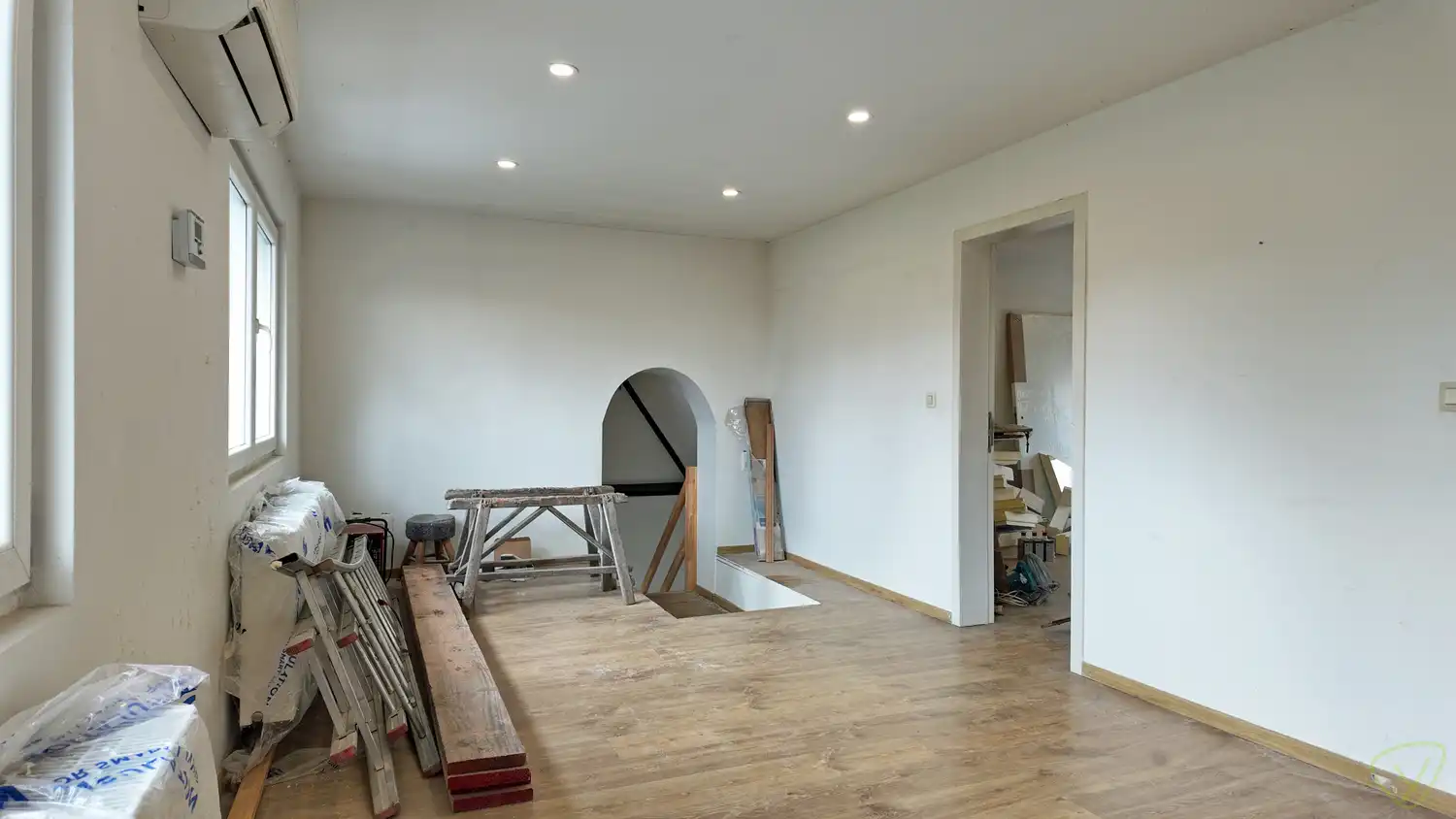 Volledig vernieuwde woning met luxueuze afwerking in Gentweg, Lembeke! foto 12