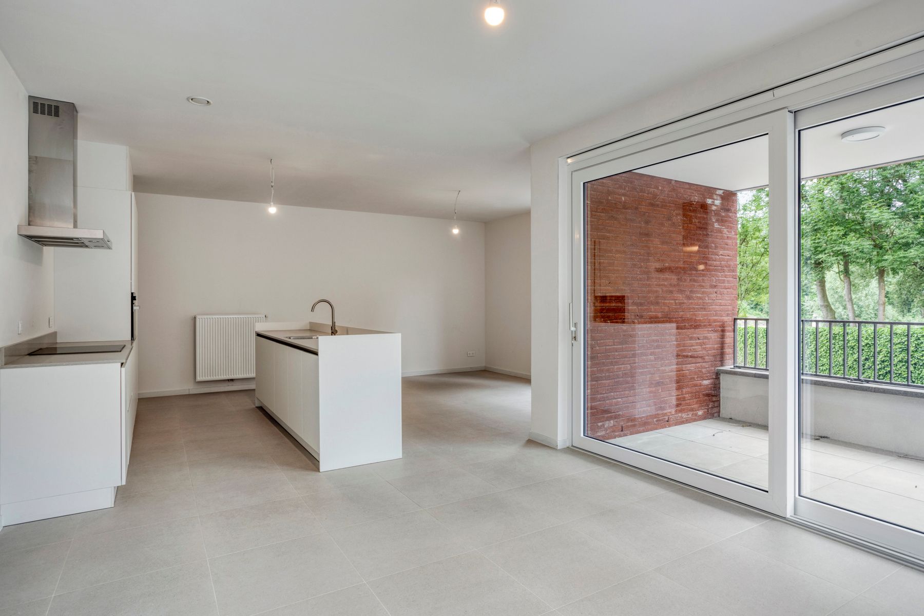 Stijlvol 2-slaapkamerappartement nabij De Schorre! foto 2