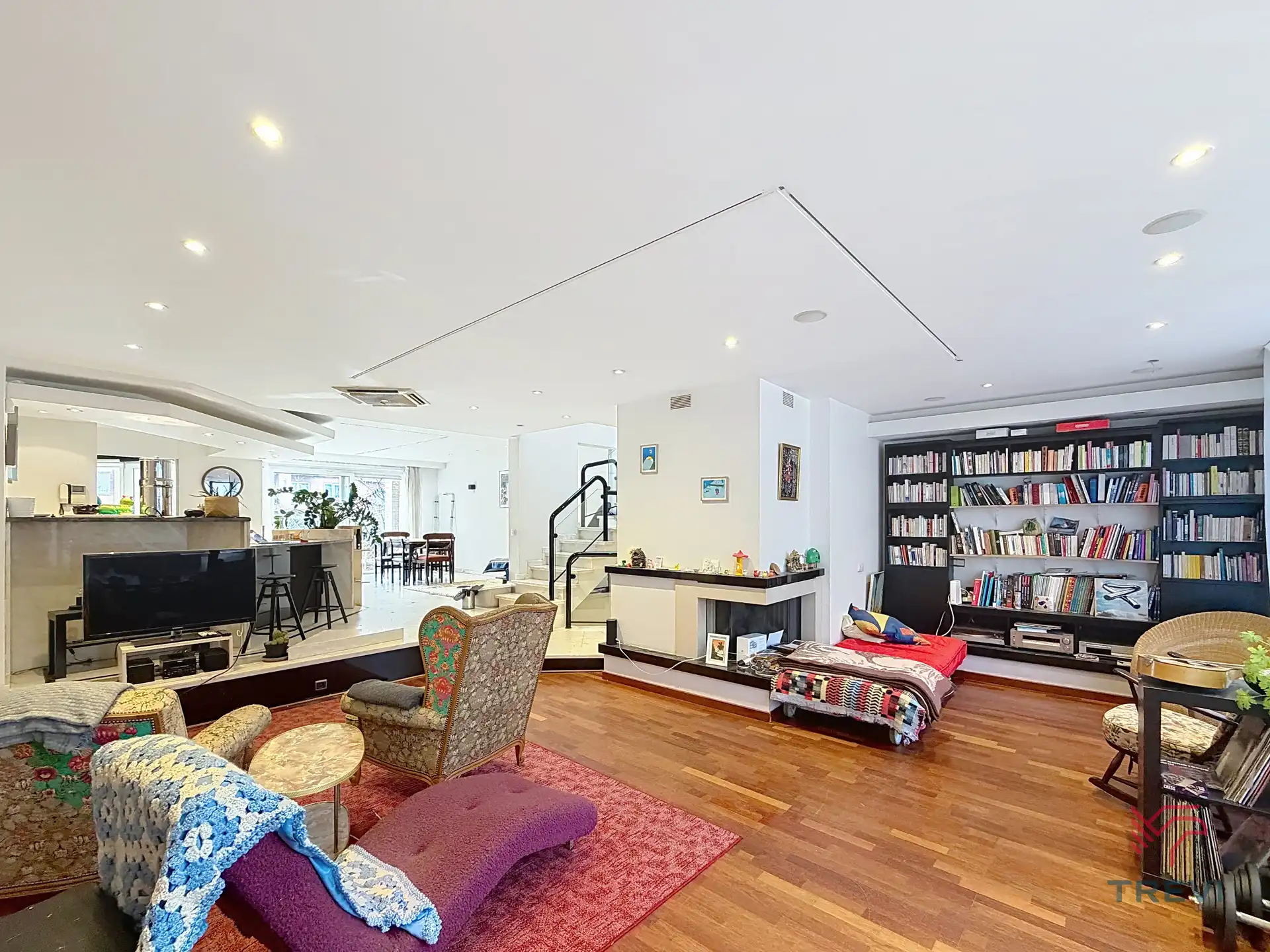 Huis met 4 slaapkamers en tuin  foto 2