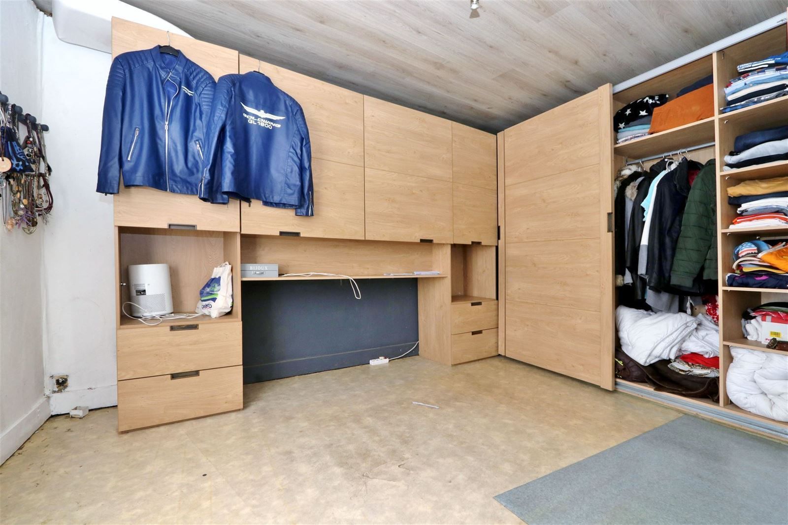 Te renoveren woning met 2 slaapkamers foto 8