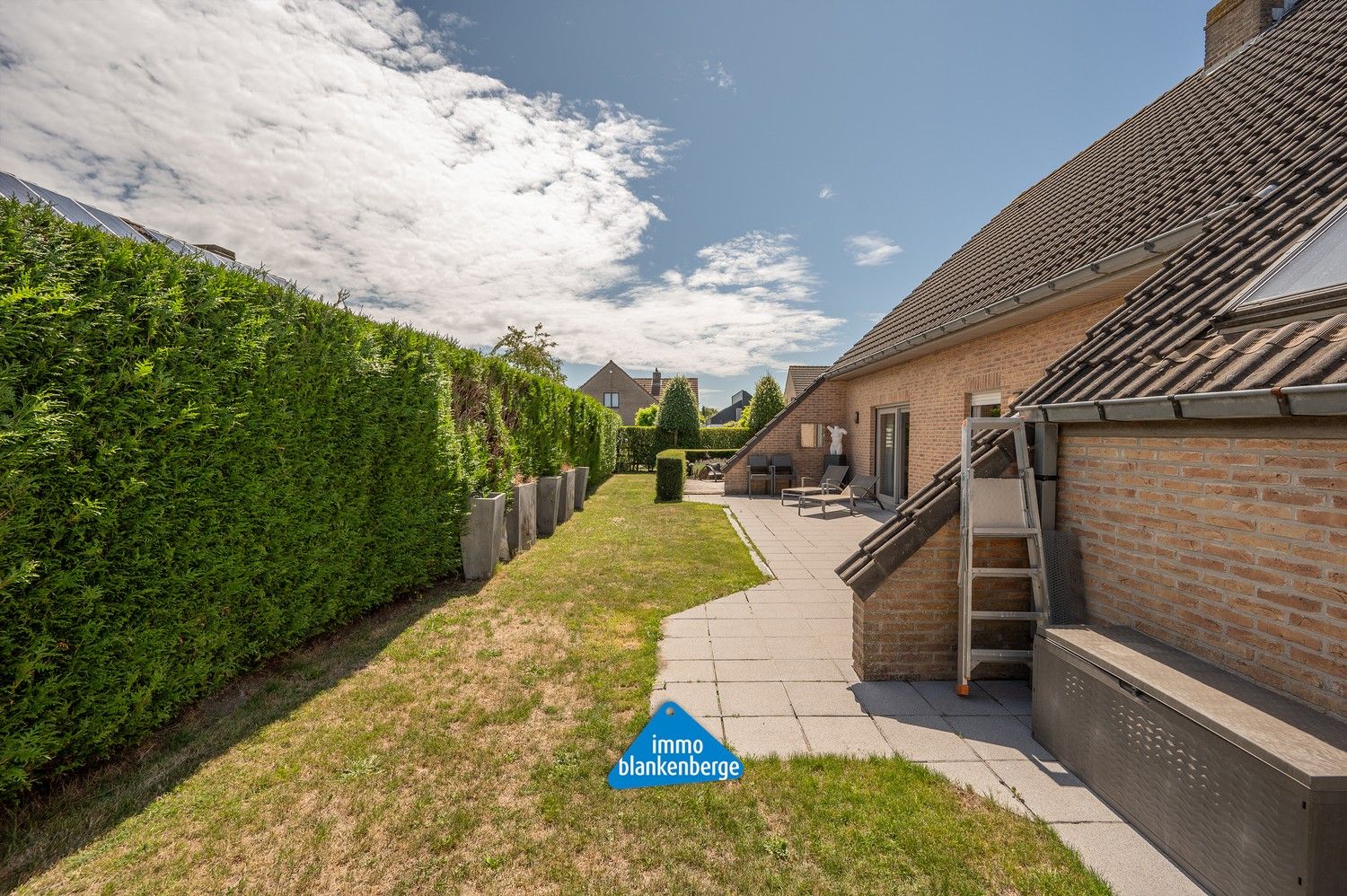 Instapklare Gezinsvilla met Tuin op Rustige en Centrale Ligging foto 9