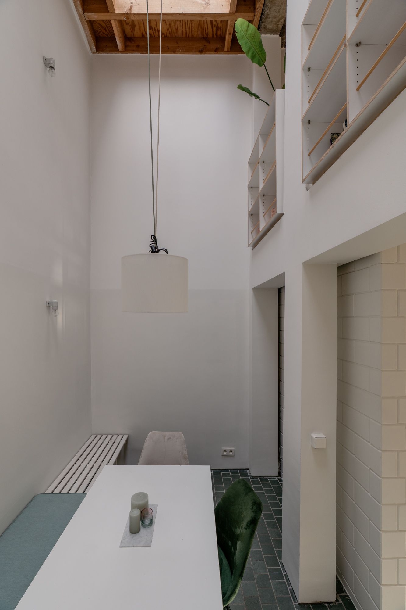 Glass loft-style house uit 2012 in een al even vernieuwde wijk, Damtwerpen foto 11
