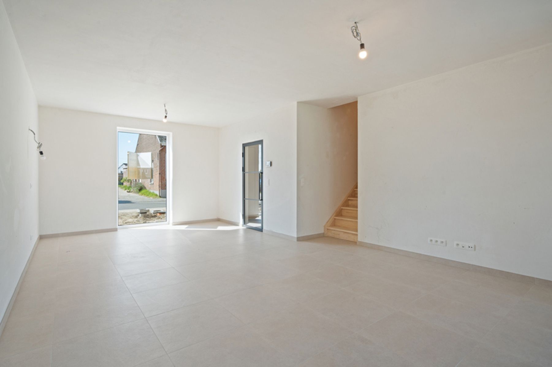 Tijdloze, halfopen woning foto 2