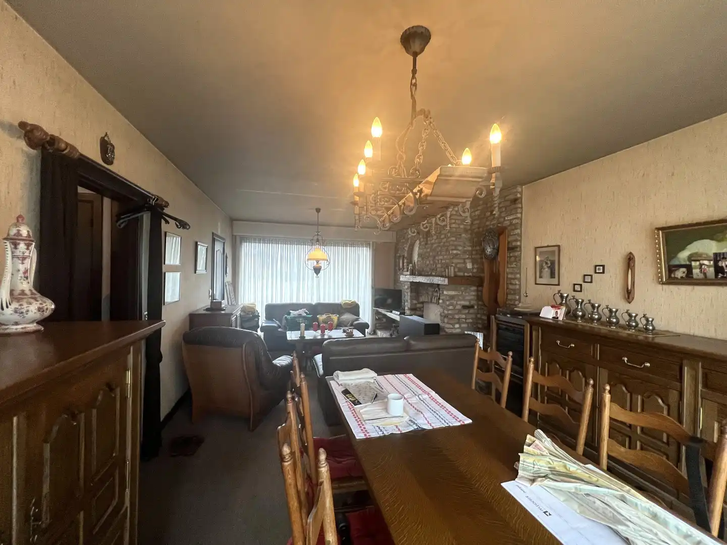 Halfopen woning met zonnige tuin foto 5