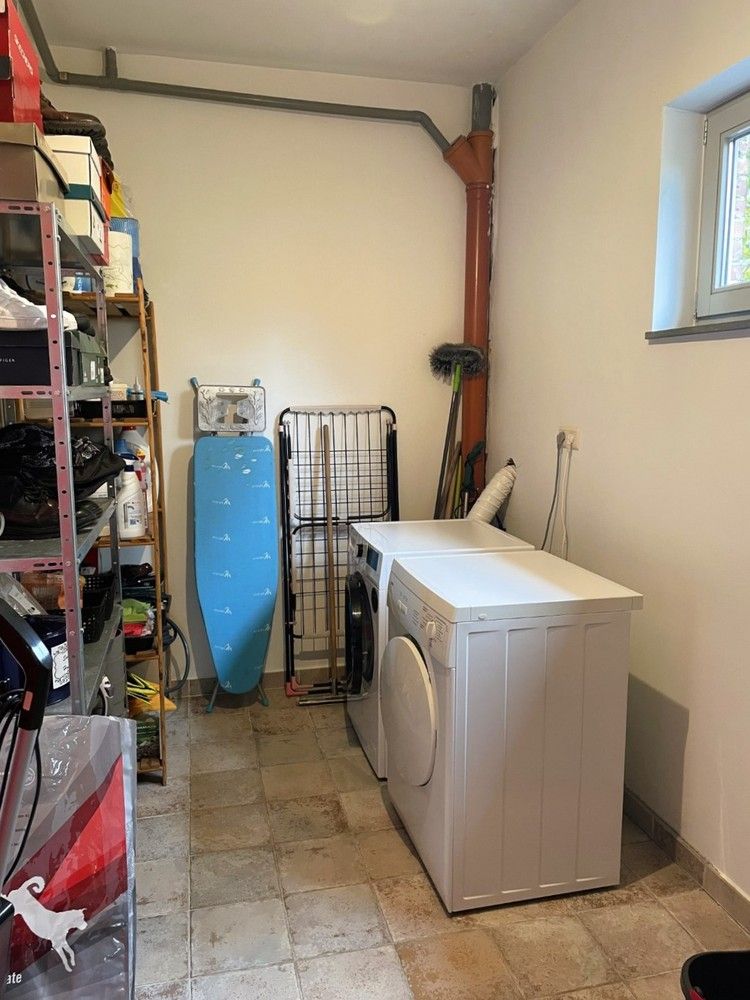 Instapklare gezinswoning met tuin en garage in doodlopend straatje foto 7