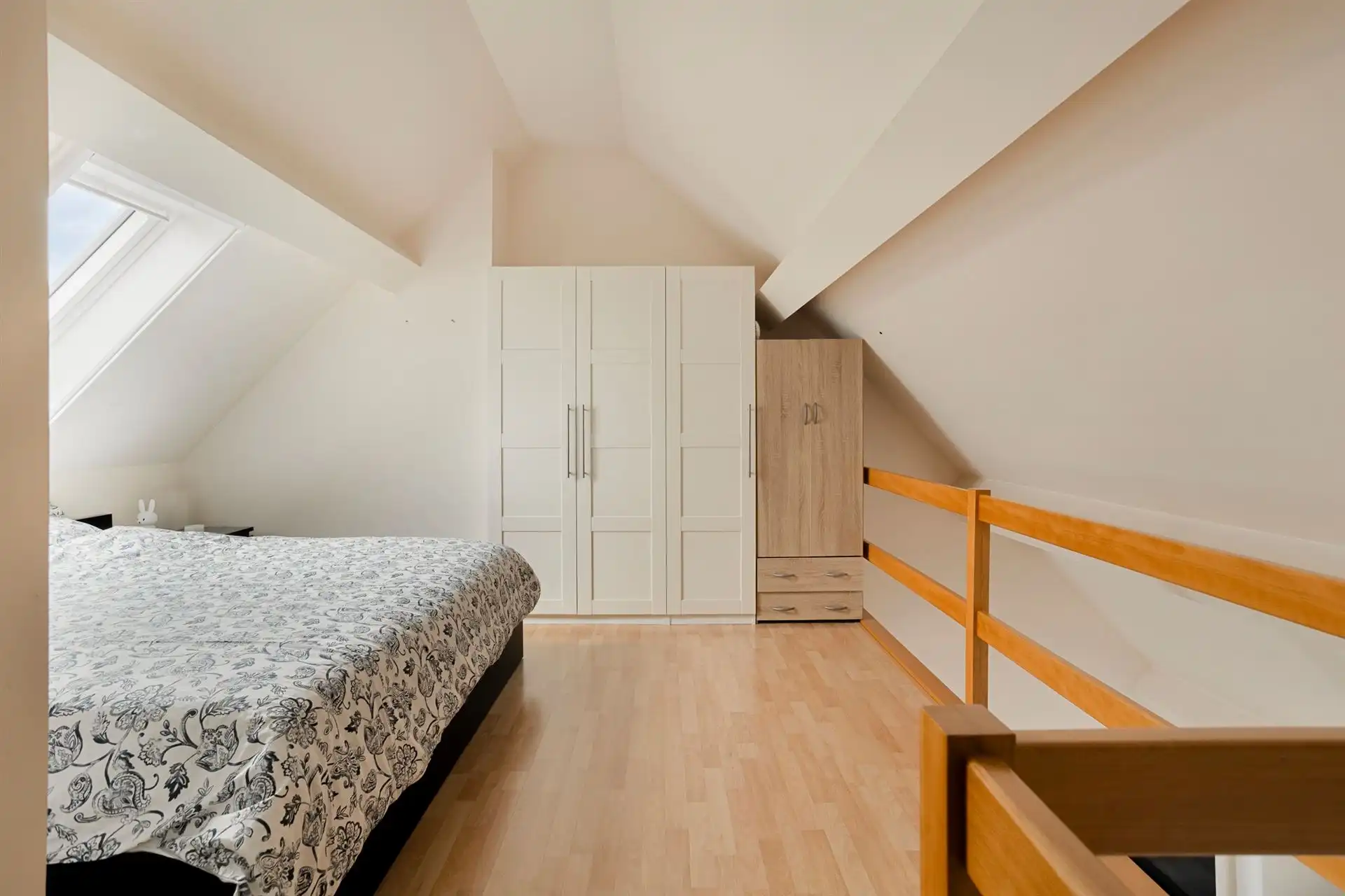 Dakappartement met schitterend terras en autostaanplaats foto 10
