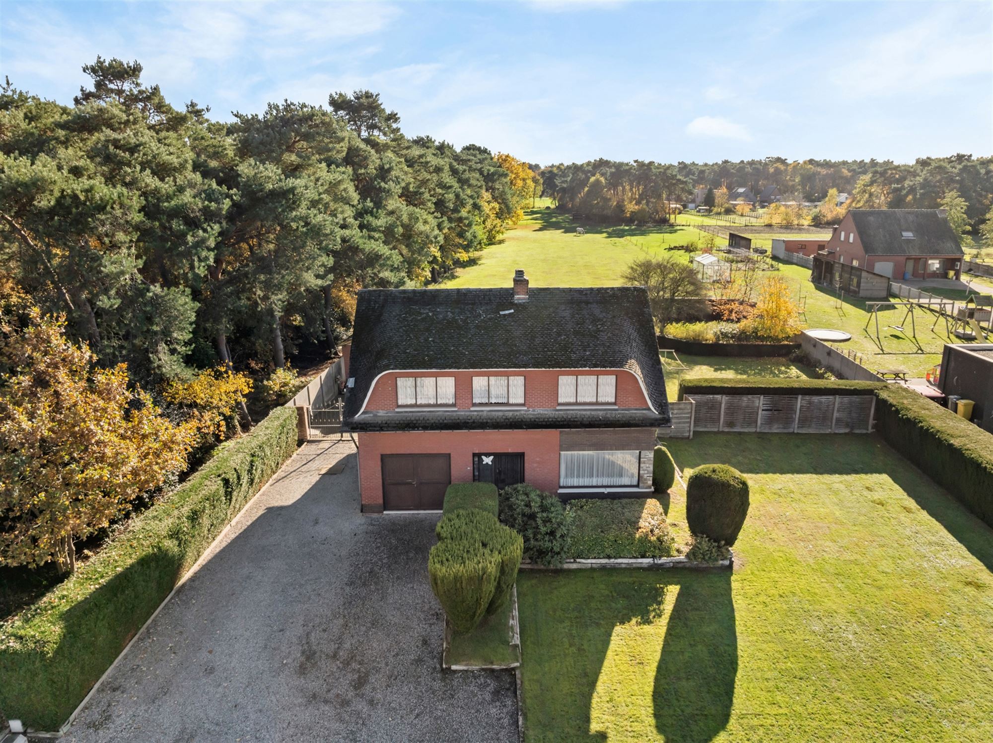 STATIGE, RUIME WONING OP MOOI PERCEEL OP PRACHTIGE LIGGING!  foto 20