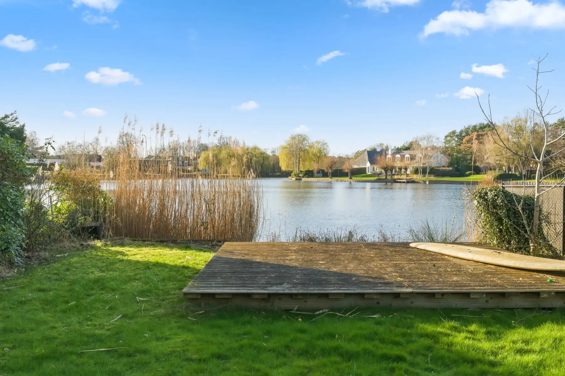 Architecturale villa aan het meer te KEERBERGEN foto 31