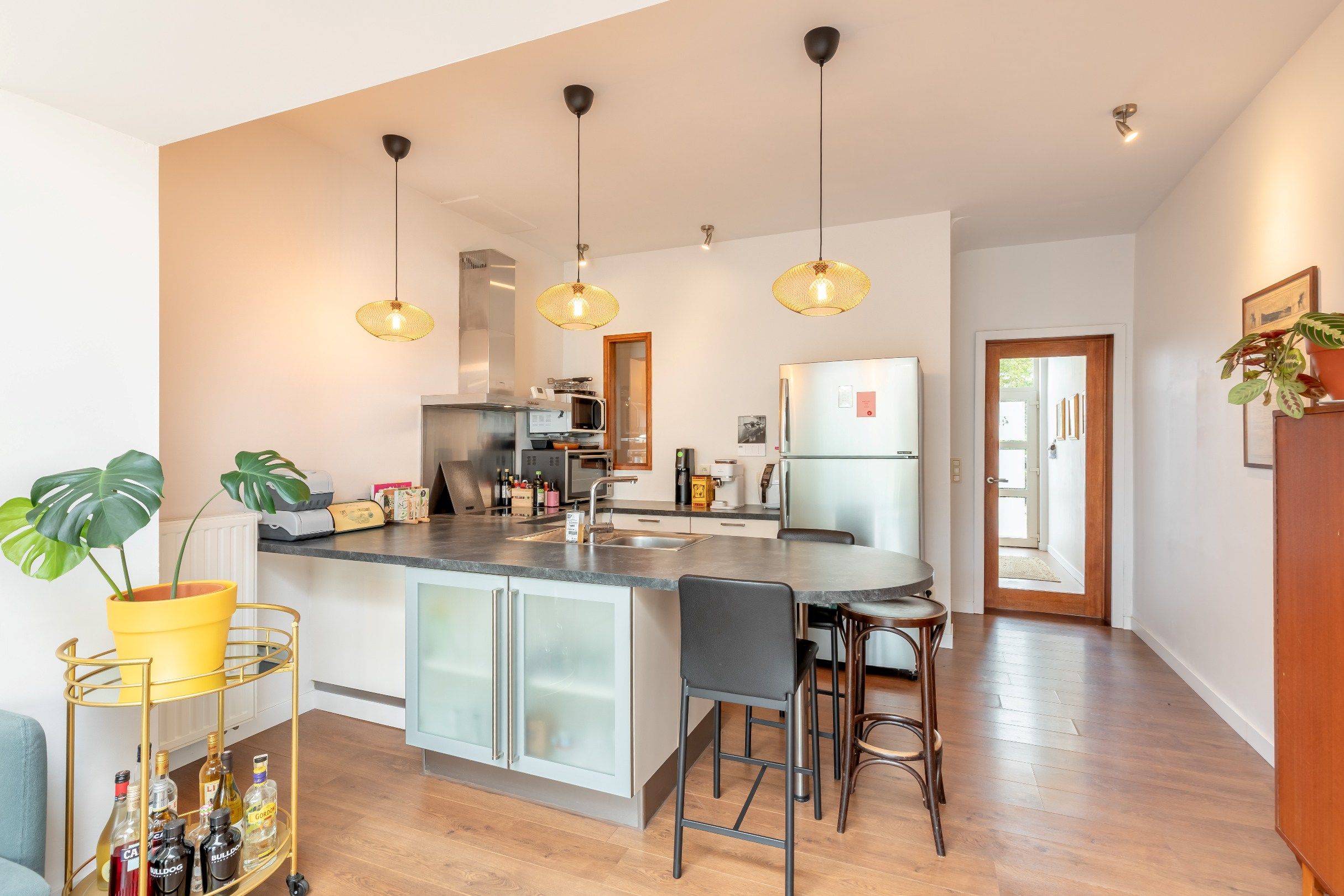 Karaktervolle woning met heerlijke tuin! foto 7