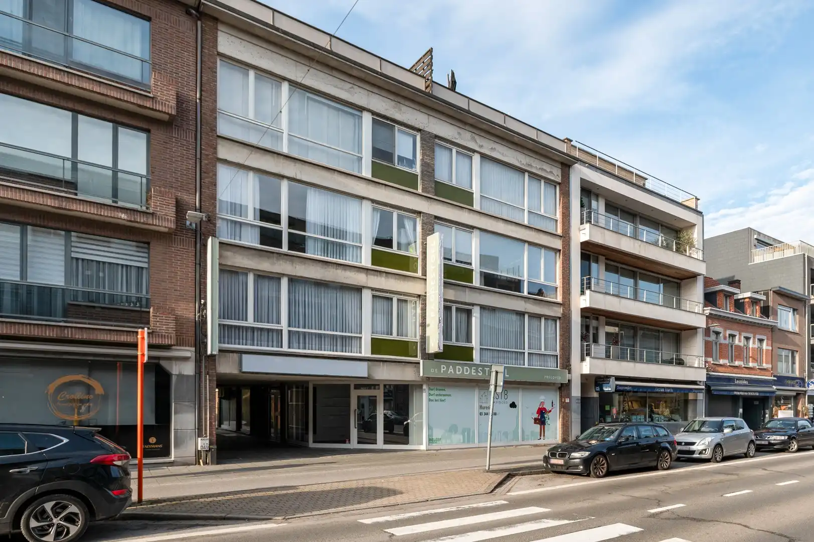 Handelsgelijkvloers met hoge visibiliteit op Bredabaan foto 15
