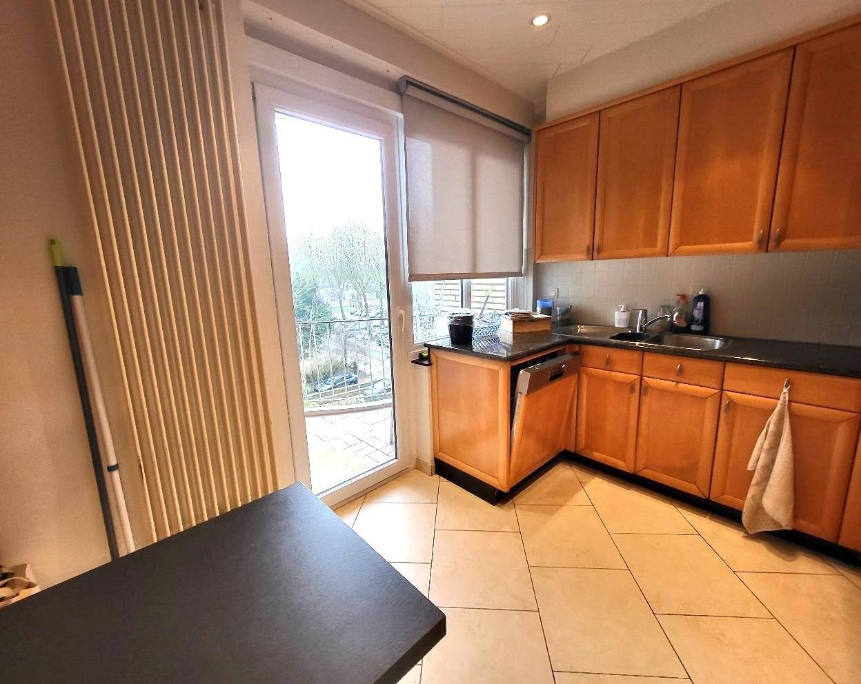 Ruim appartement met 3 slaapkamers. foto 11