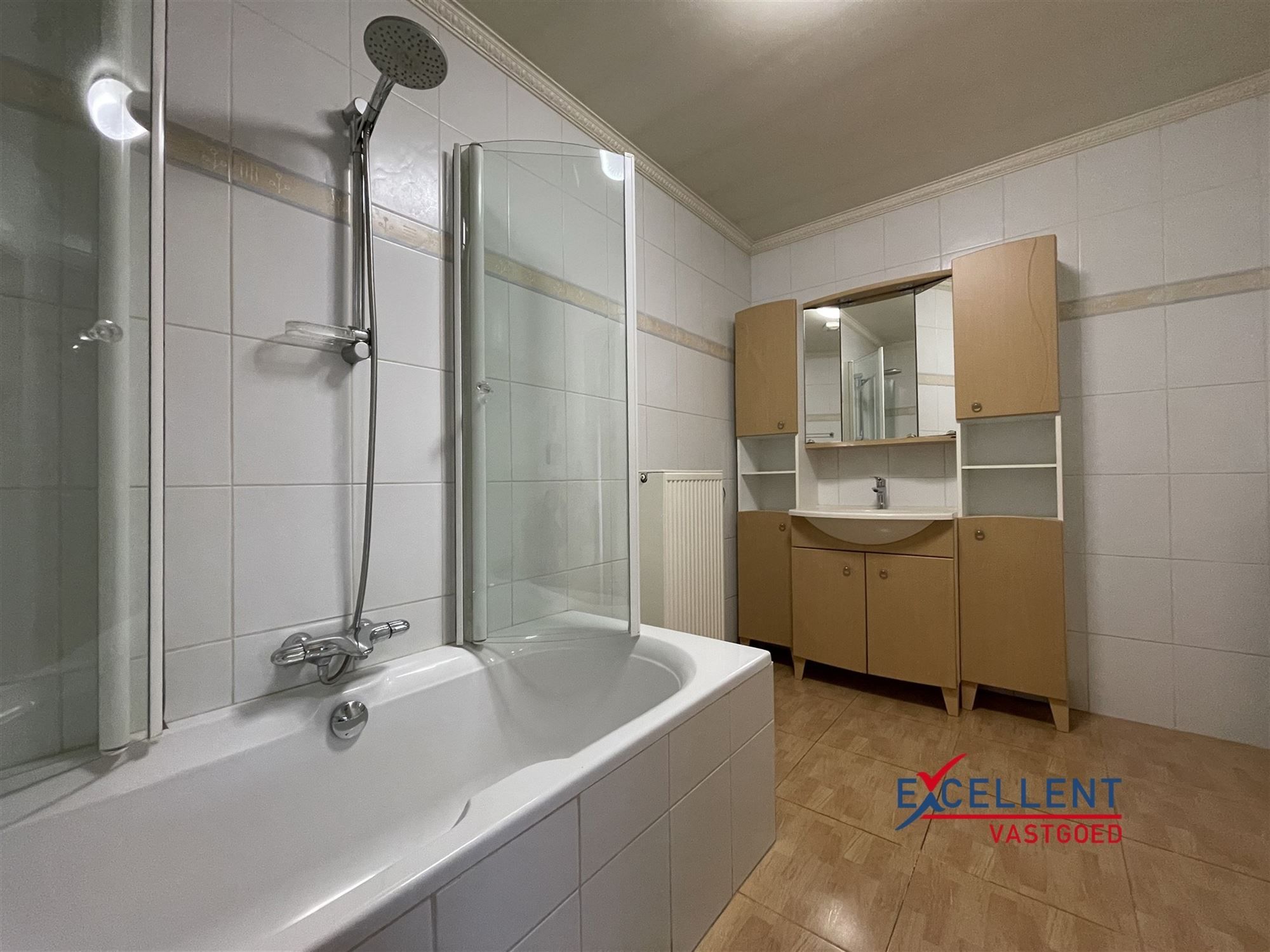 Bungalow met 2 slaapkamers te huur in Drongen foto 5