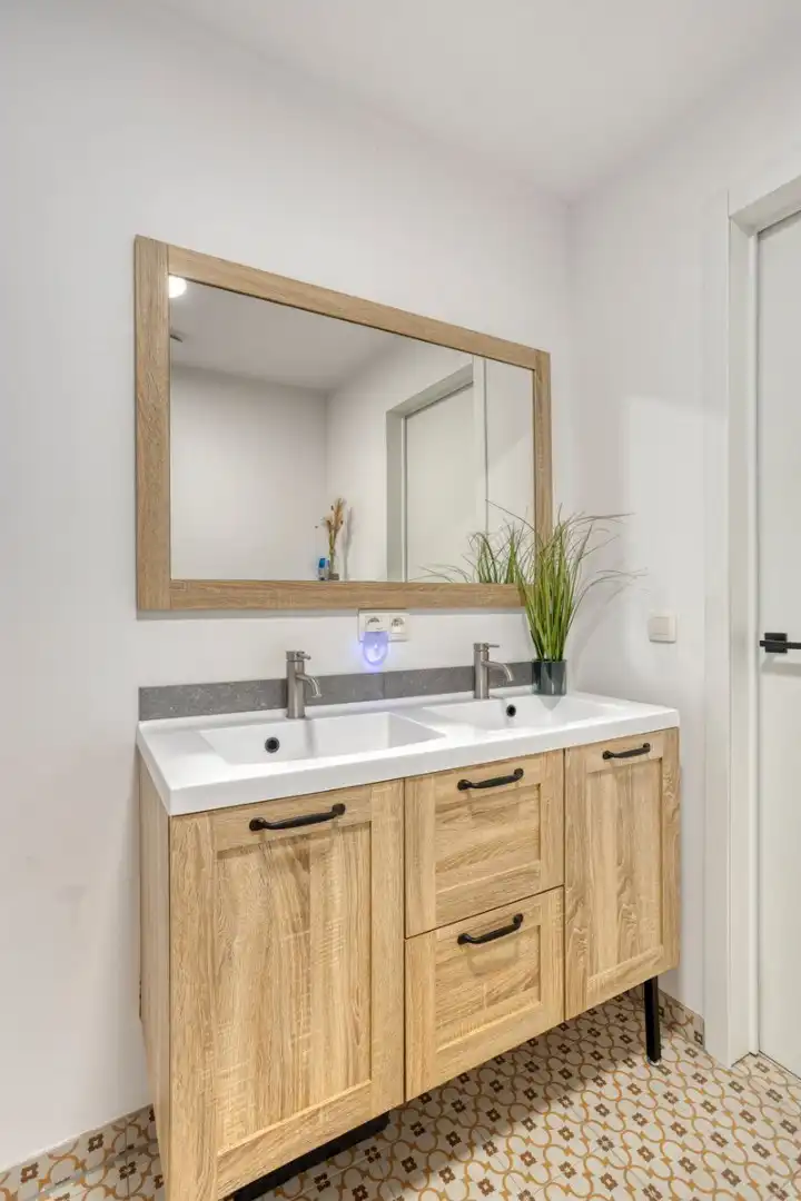 Gelijkvloers BEN-appartement met grote privétuin en parkeerplaats foto 16