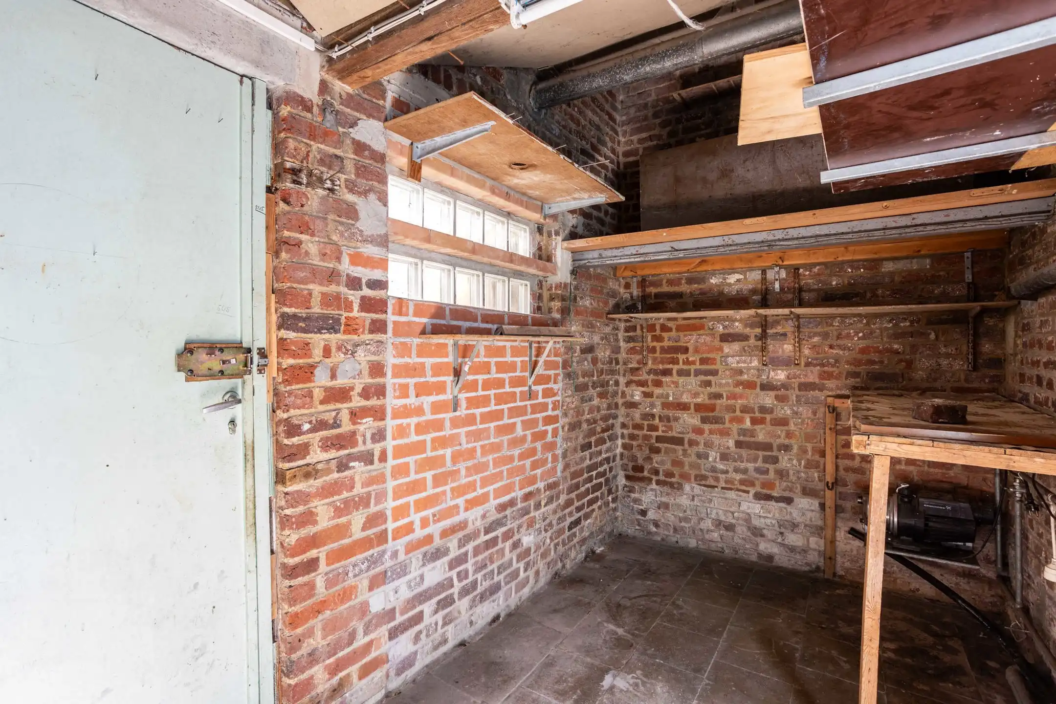 Te renoveren woning met tuin en tal van mogelijkheden foto 27