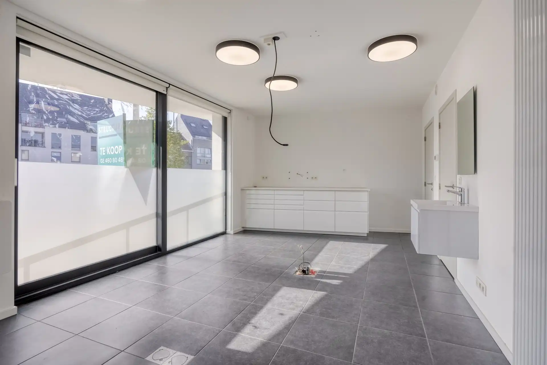 Handel-kantoor ruimte te huur nabij centrum Merchtem  foto 3