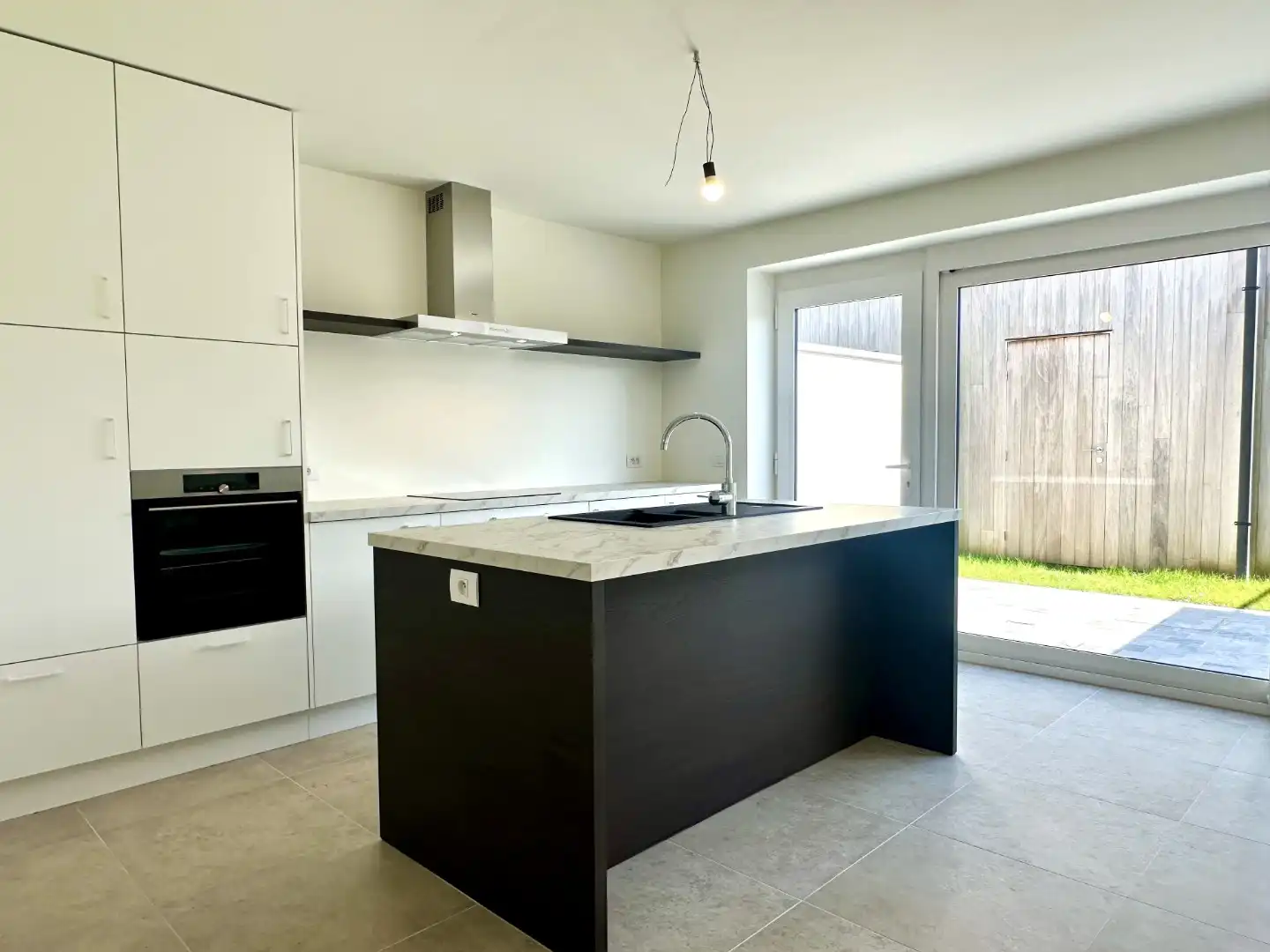 Moderne woning in groene omgeving te Ruddervoorde foto 5