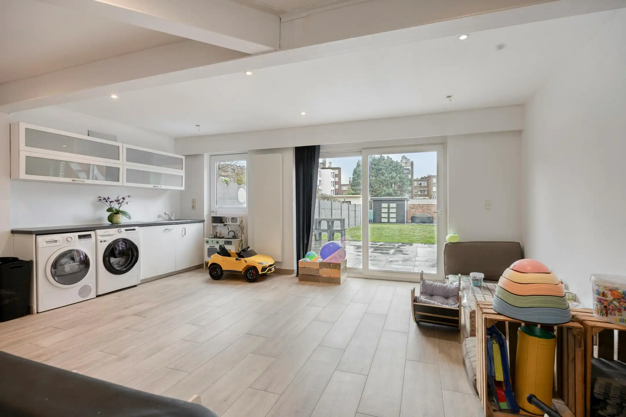 Instapklaar huis met garage en tuin nabij centrum Vilvoorde foto 15