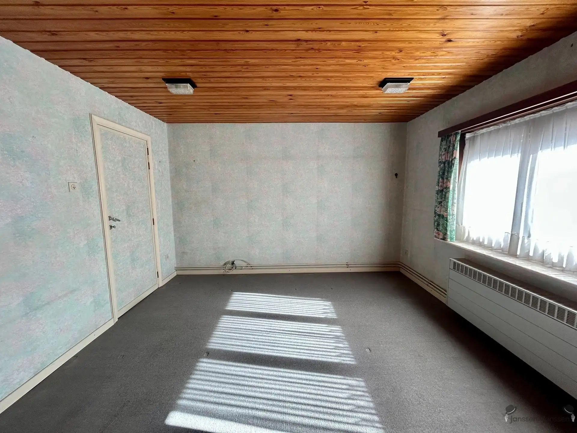 Ruime renovatiewoning gelegen in Hartje Hamm foto 11