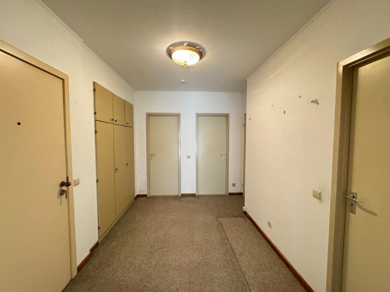 Zeer ruim appartement in groene omgeving foto 6