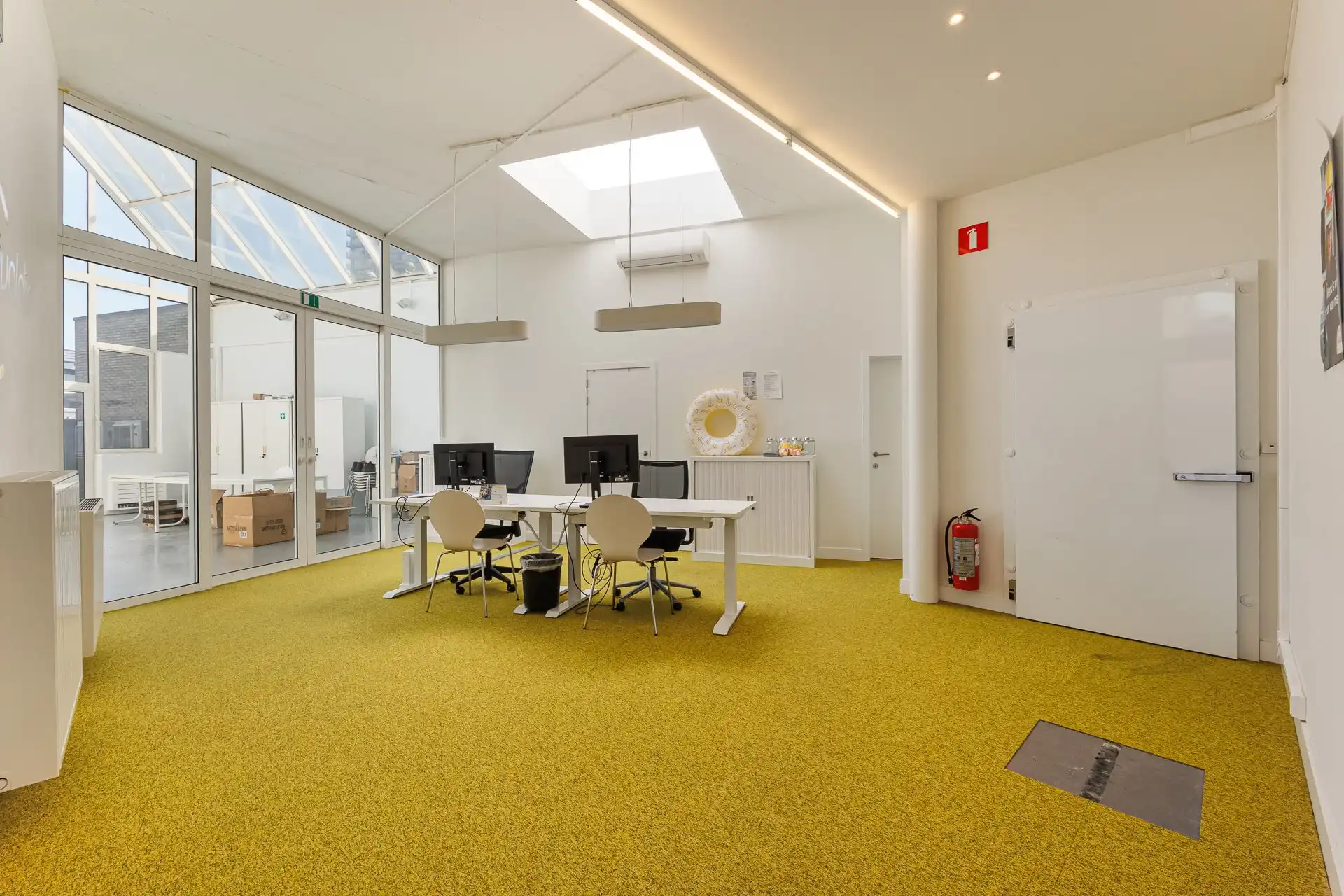 Commercieel gelijkvloers op strategische locatie in Wilrijk foto 8