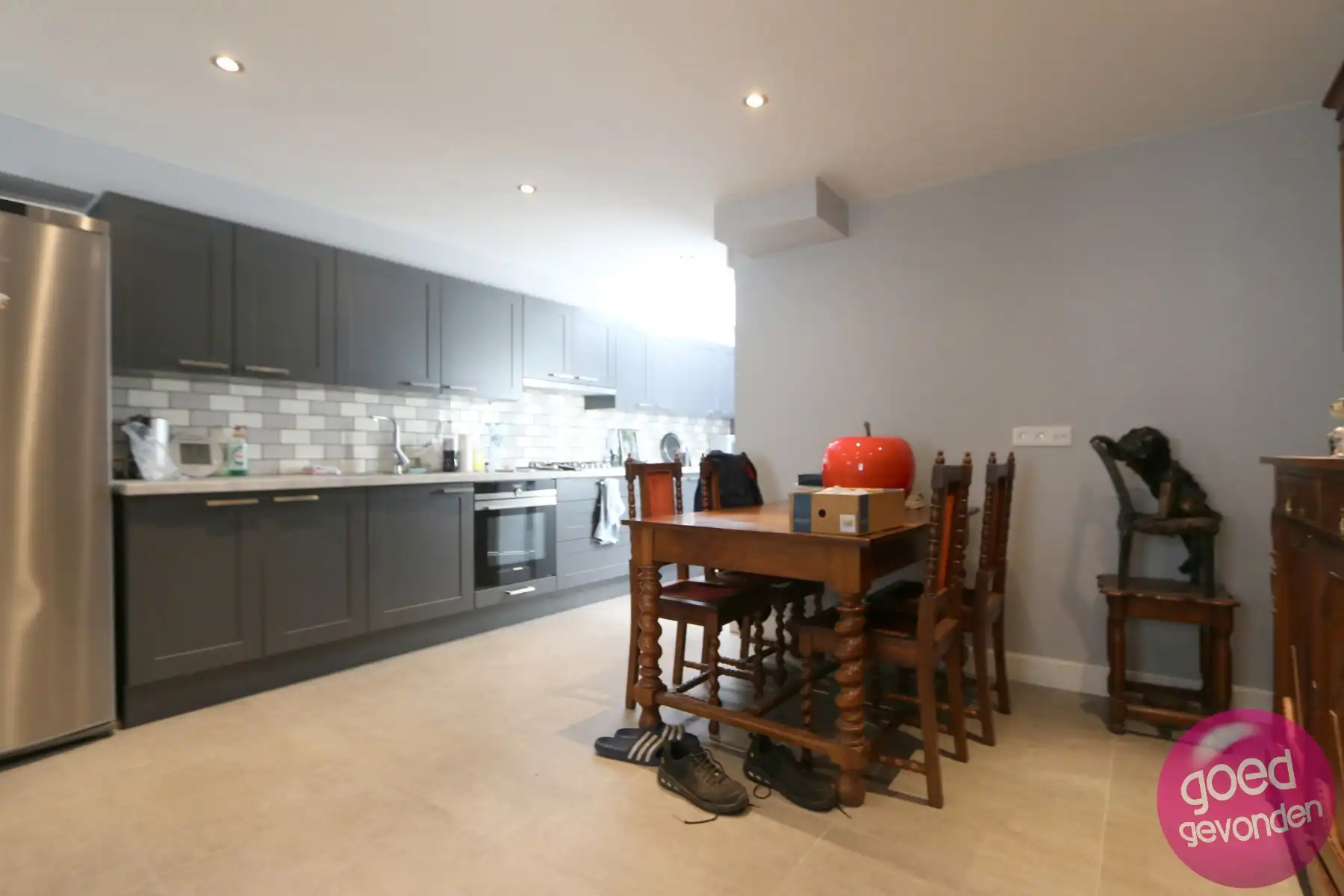 GERENOVEERDE WONING - 2 RUIME SLK - TUIN - TERRAS - CENTRUM foto 11