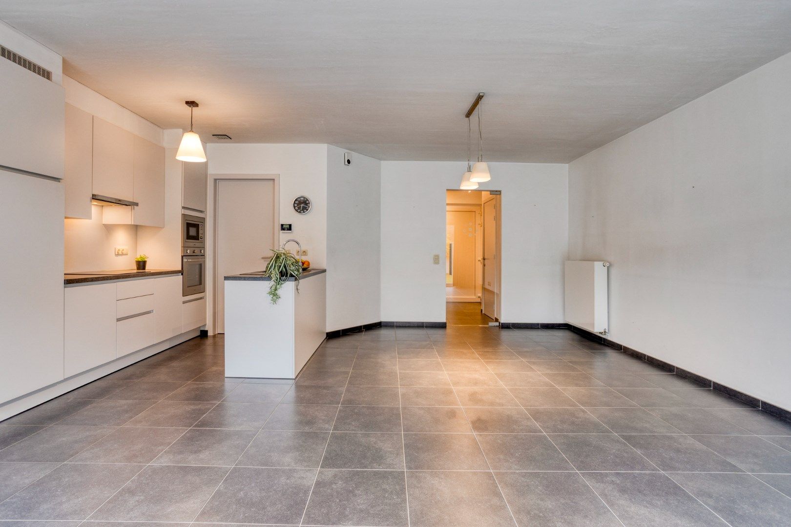 Recente woning met 3 slaapkamers en garage! foto 5